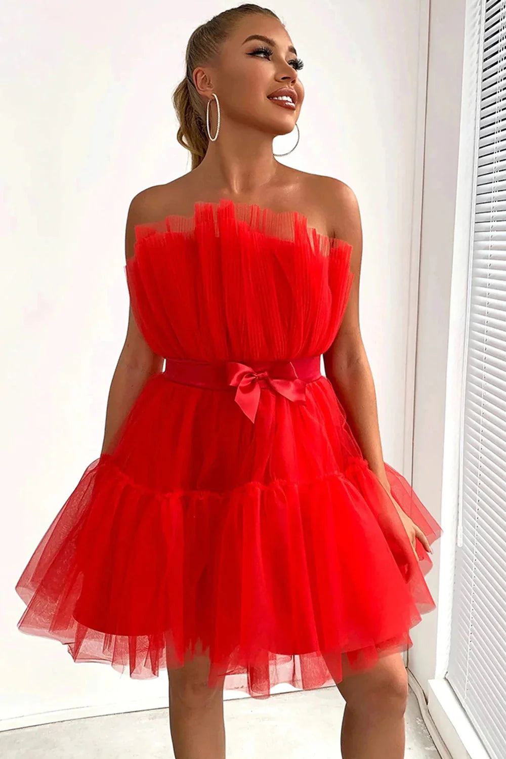 Hot Selling A Line Strapless Short Tulle Homecoming Dress