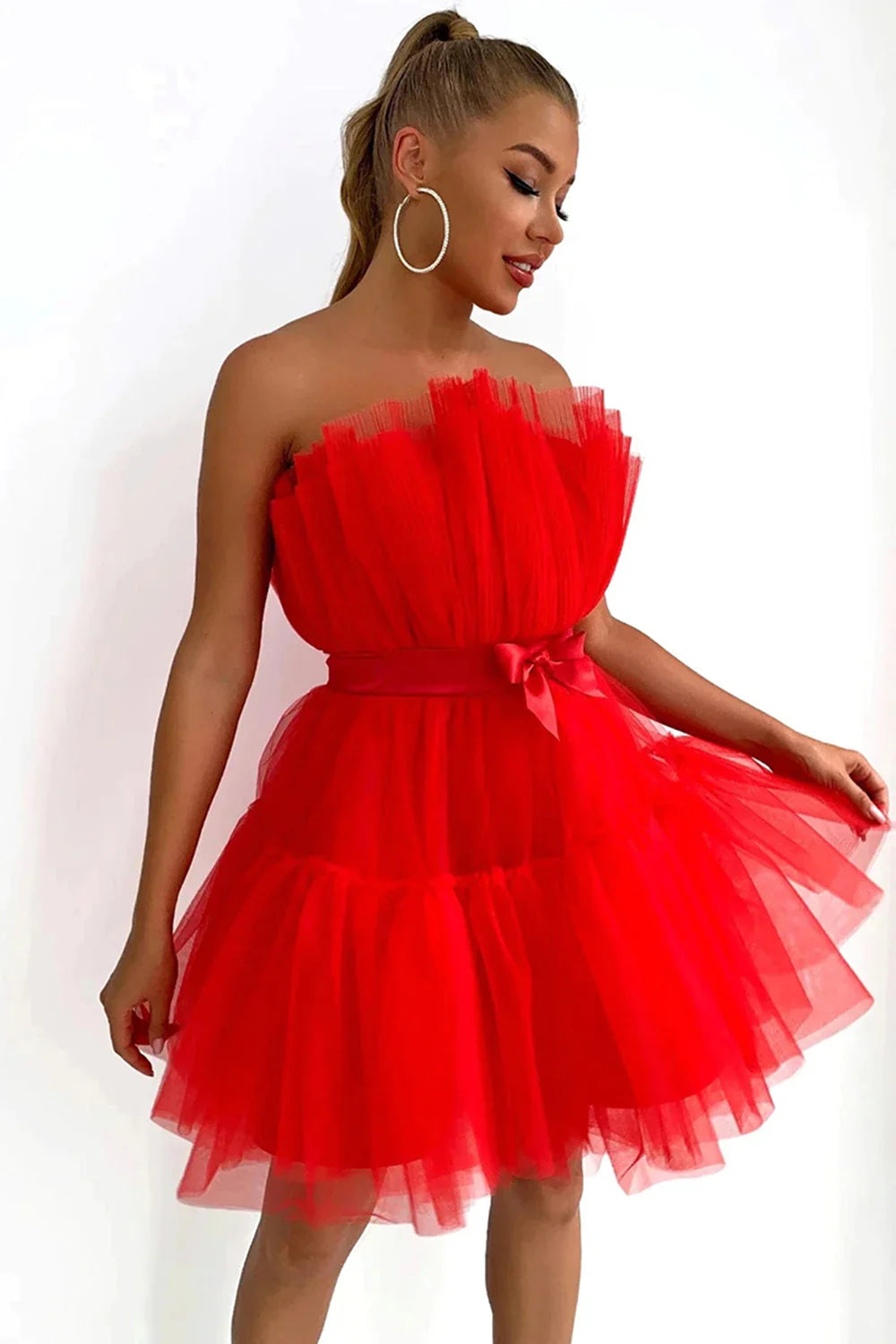 Hot Selling A Line Strapless Short Tulle Homecoming Dress