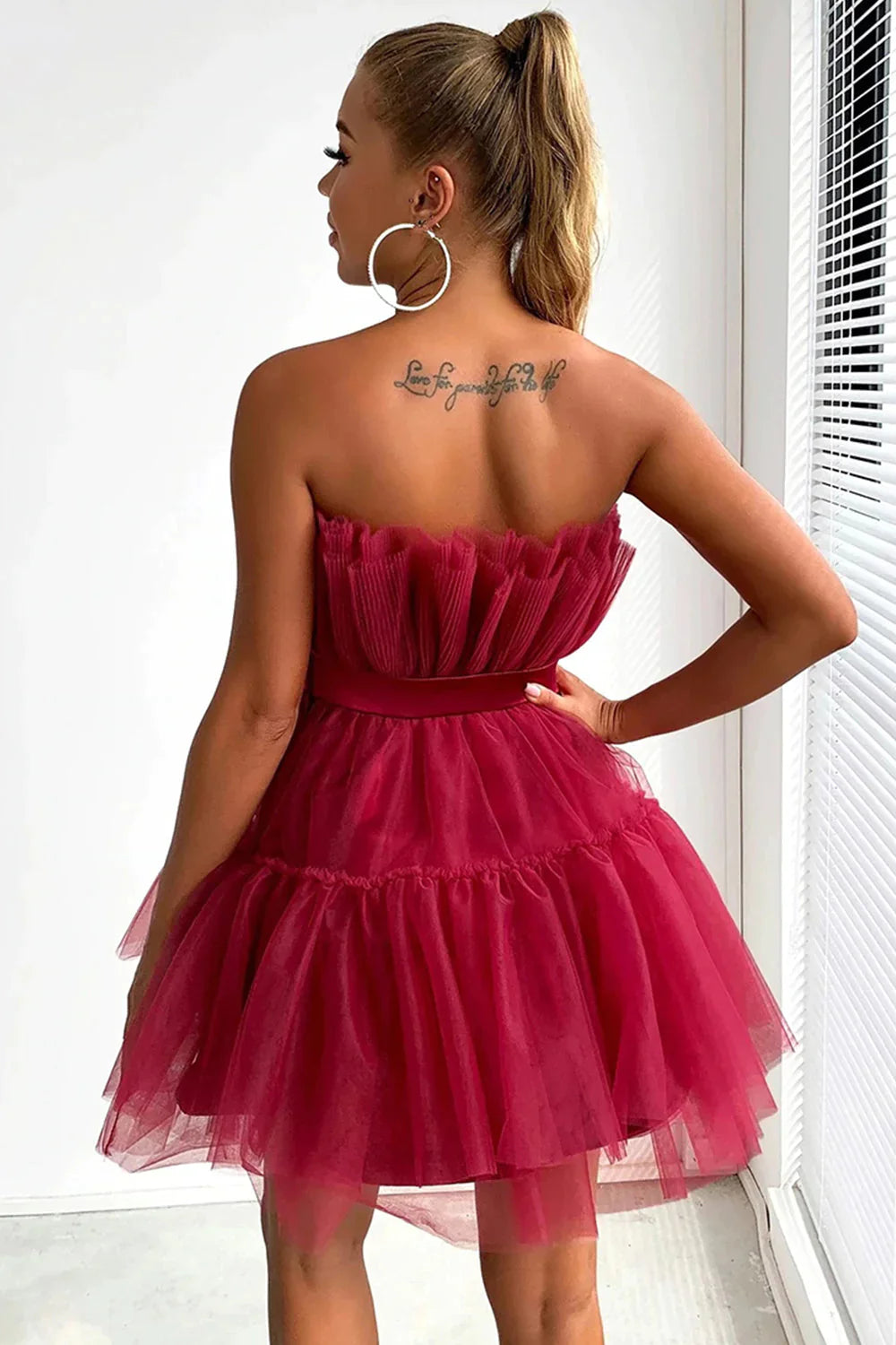 Hot Selling A Line Strapless Short Tulle Homecoming Dress