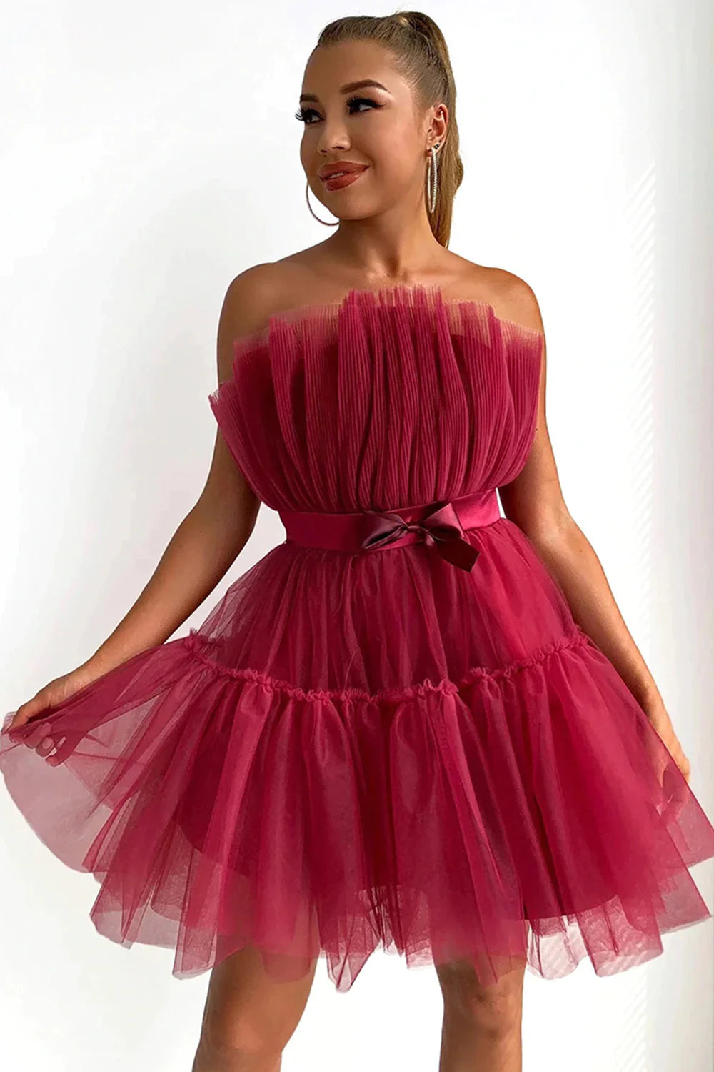Hot Selling A Line Strapless Short Tulle Homecoming Dress