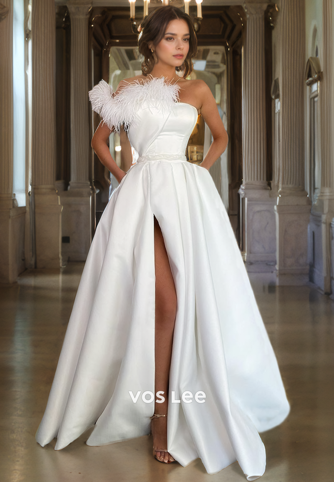 Elegant Strapless Formal Evening Party Dress A-Line Split Ruched Satin Long Prom Dress with Feathers