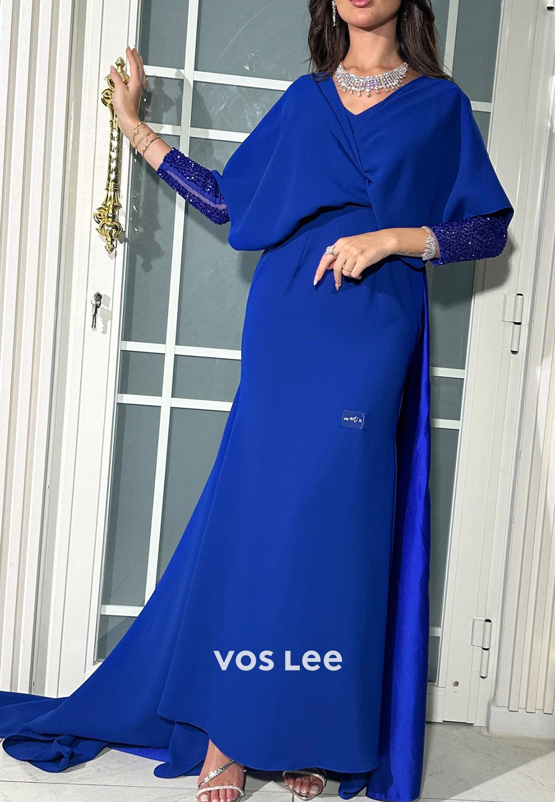 Simple Long Sleeve V Neck Royal Blue Sheath Evening Dresses with Sweep Train