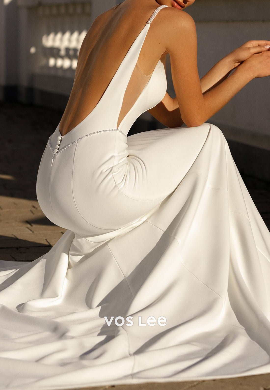 Spaghetti Straps V Neck Pearl Mermaid Wedding Dresses with Court Train