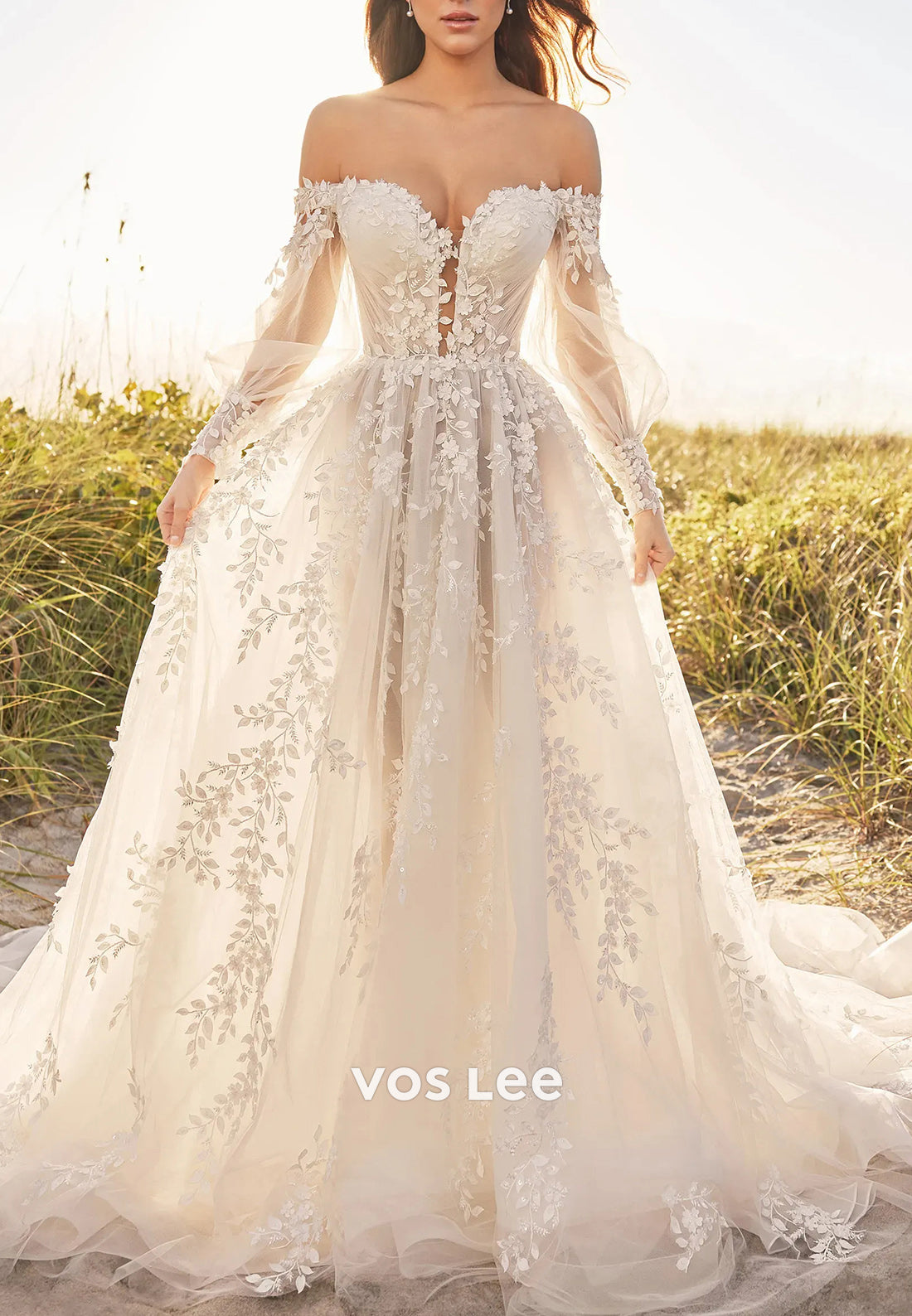 Classic A-Line Long Sleeve Appliques Lace Pleated Wedding Dresses with Chapel Train