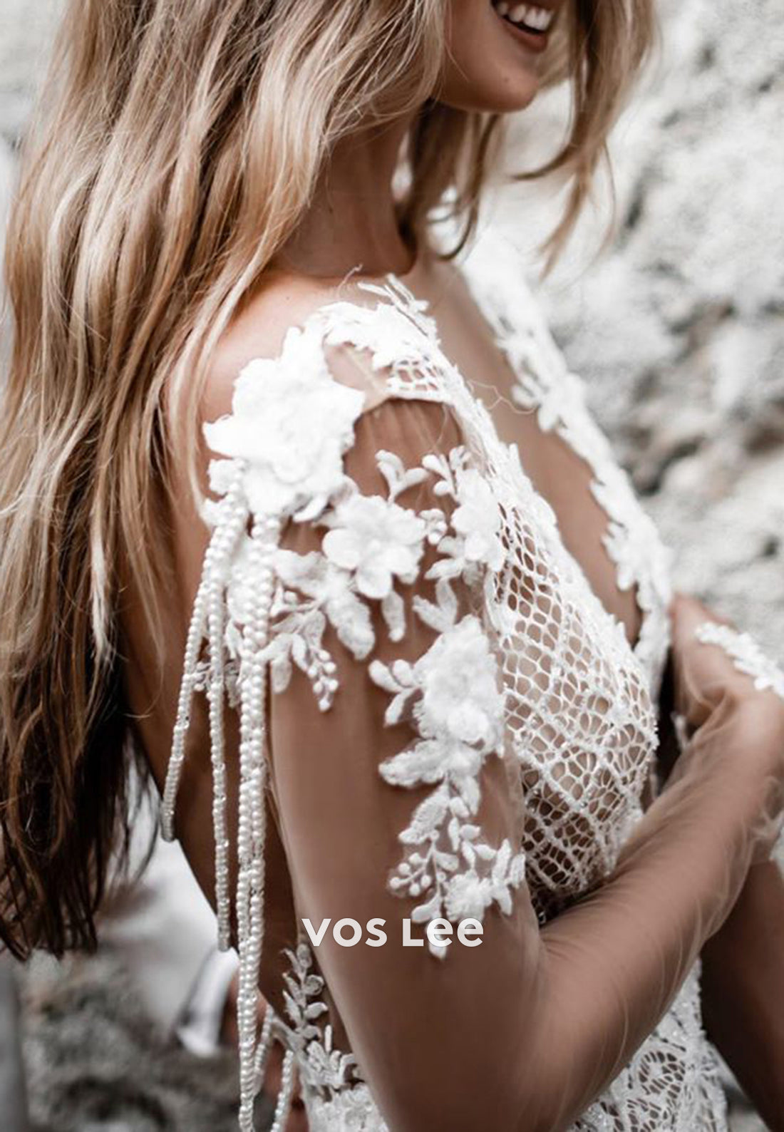 Backless Pearls Appliques Lace V Neck Mermaid Wedding Dresses with Sweep Train