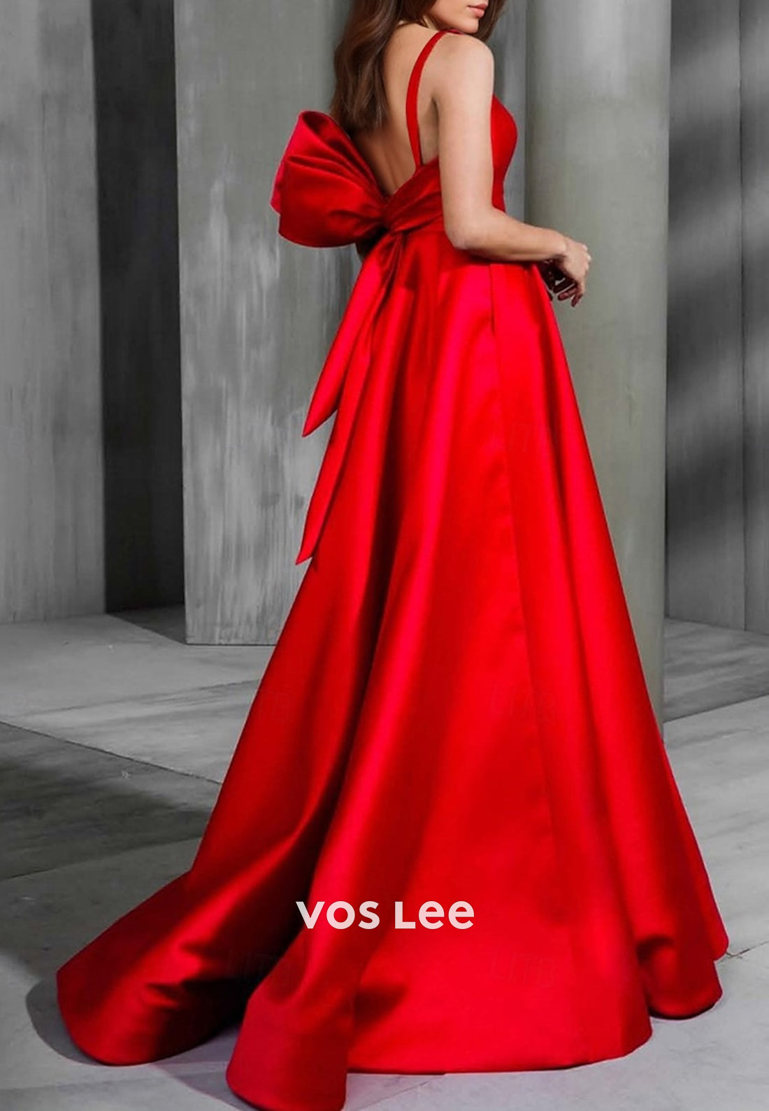 A-Line Spaghetti Straps V Neck Bowknot Pleated Evening Dresses with Court Train
