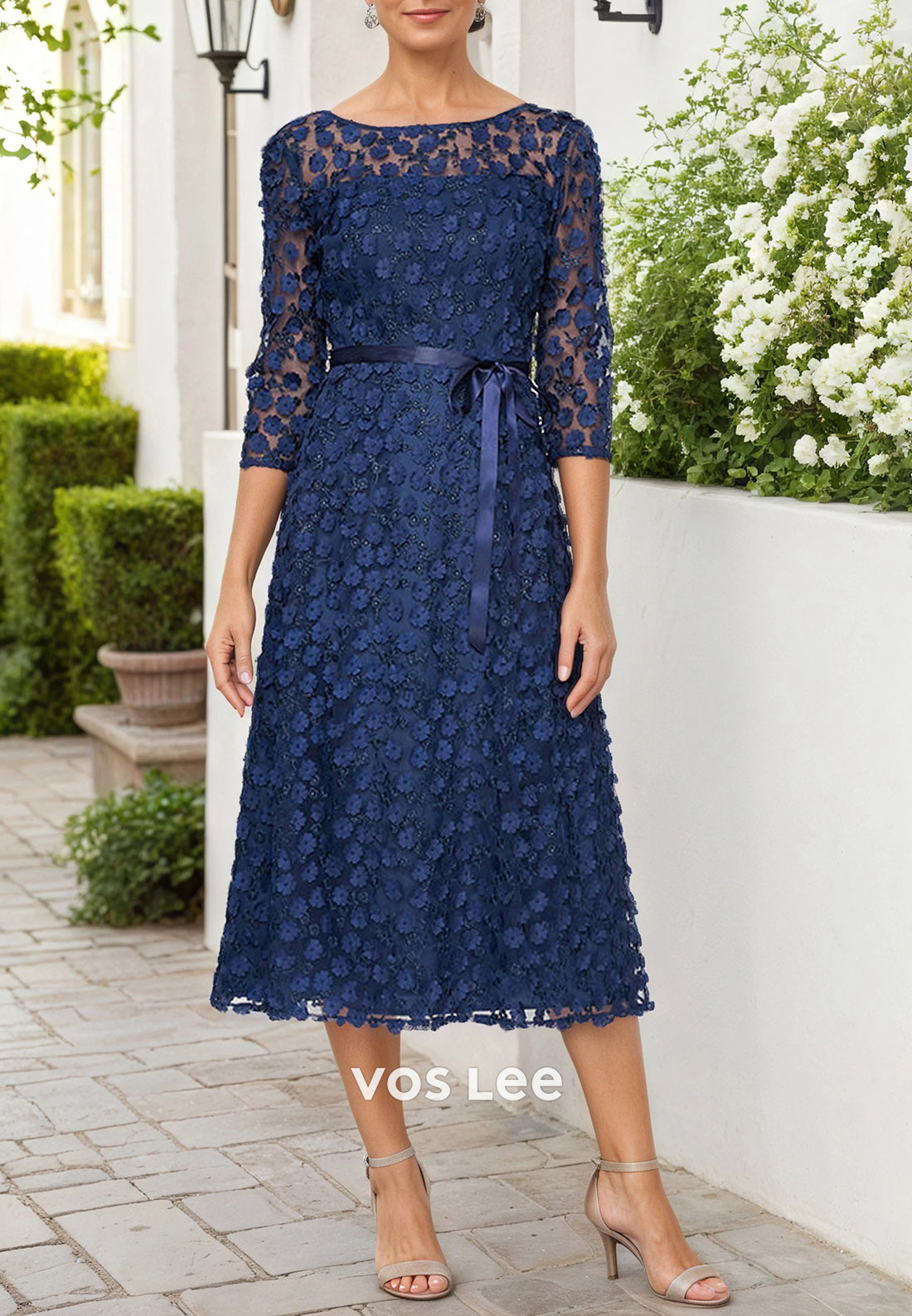 A-Line 3/4 Sleeve Scoop Appliqued Lace Tea-Length Bowknot Mother of Bride Dresses