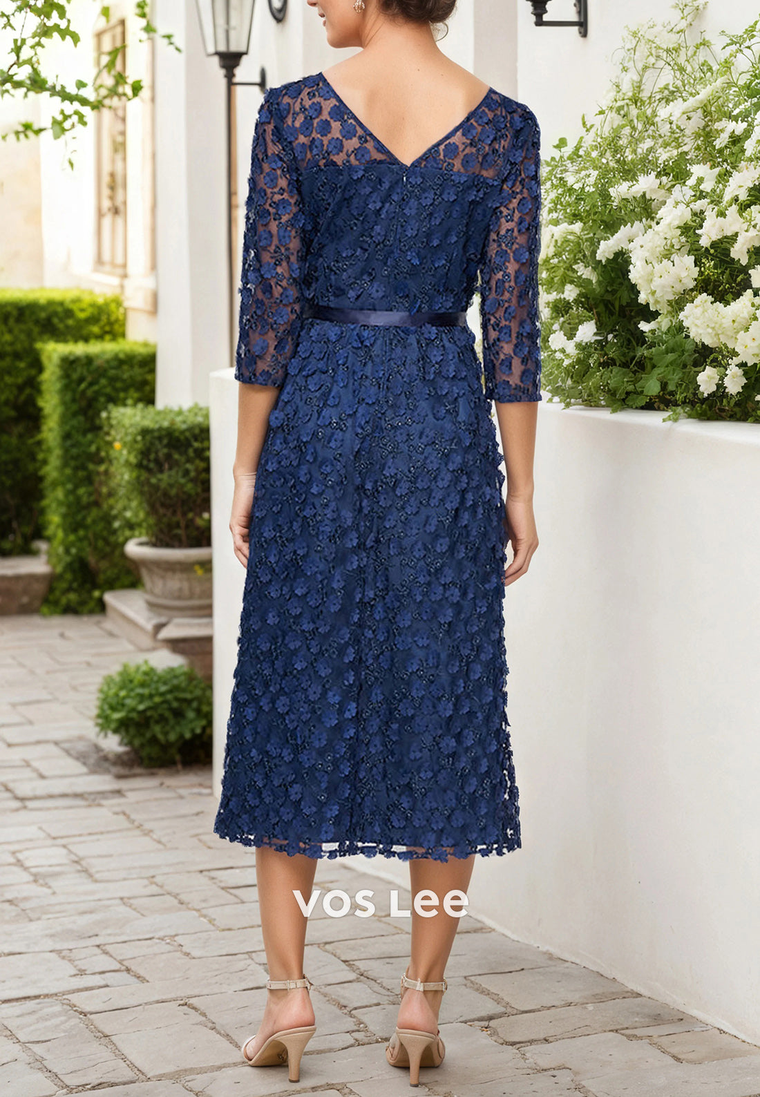 A-Line 3/4 Sleeve Scoop Appliqued Lace Tea-Length Bowknot Mother of Bride Dresses