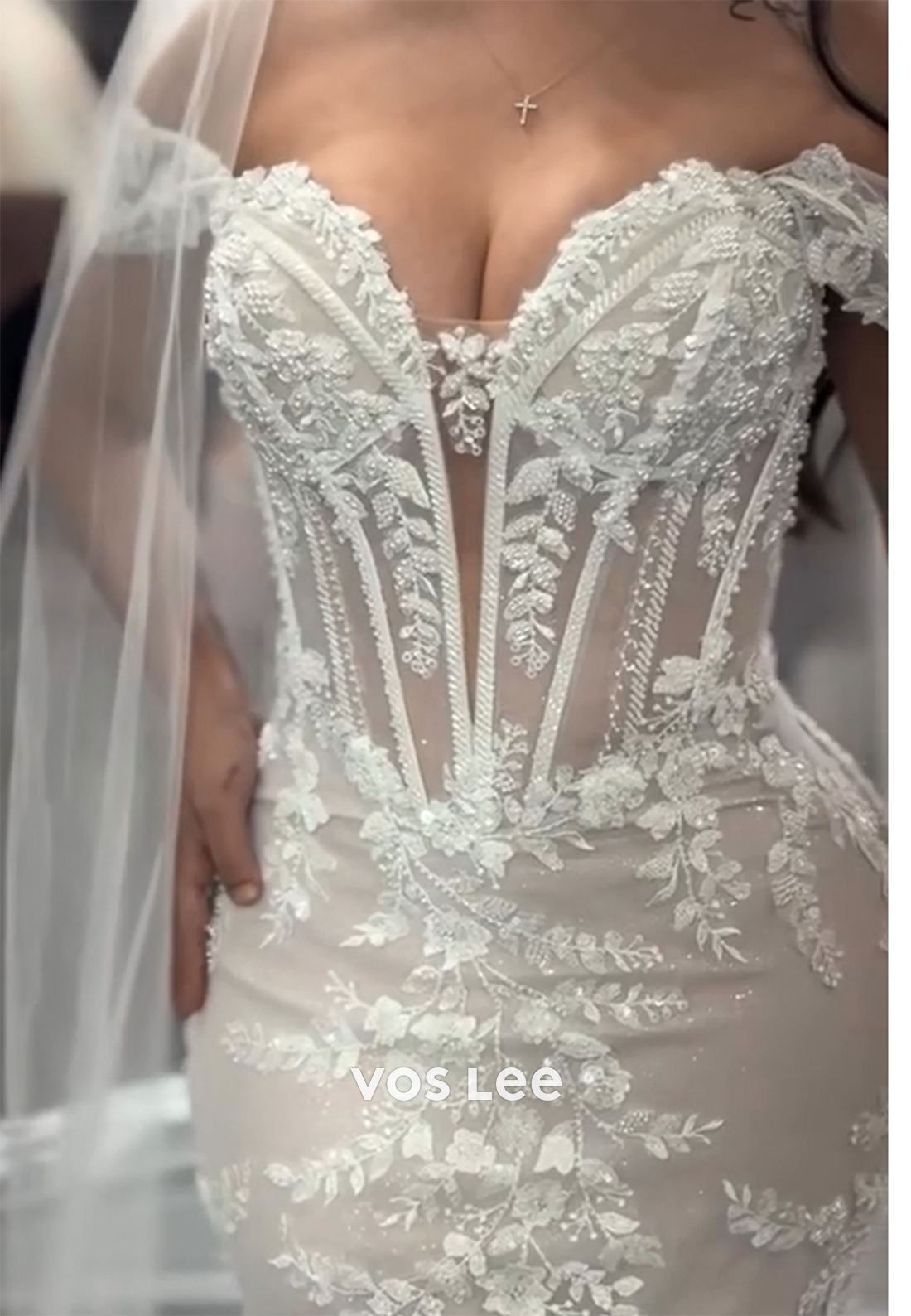 Off the Shoulder Sweetheart Appliques Lace Mermaid Wedding Dresses with Court Train