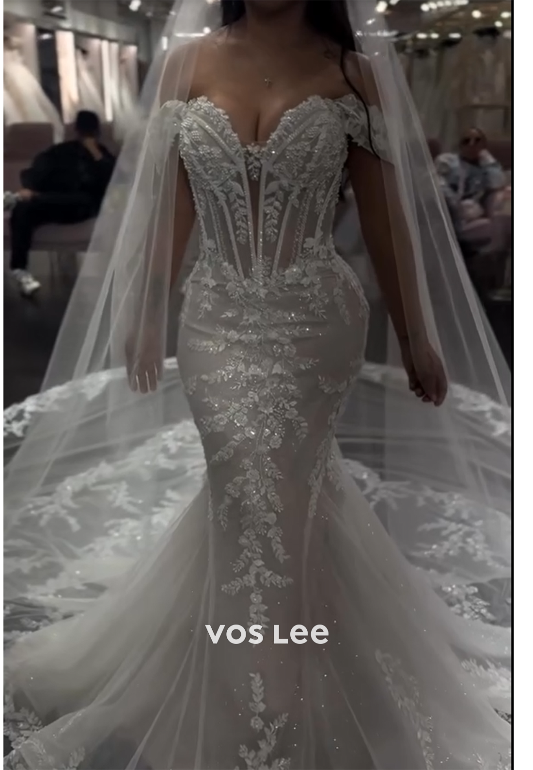 Off the Shoulder Sweetheart Appliques Lace Mermaid Wedding Dresses with Court Train