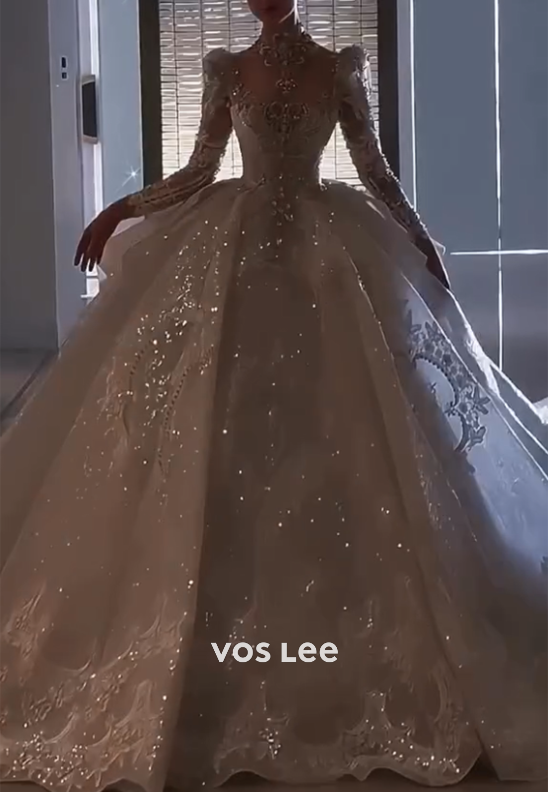 A-Line Long Sleeve High Neck Appliques Lace Wedding Dresses with Cathedral Train