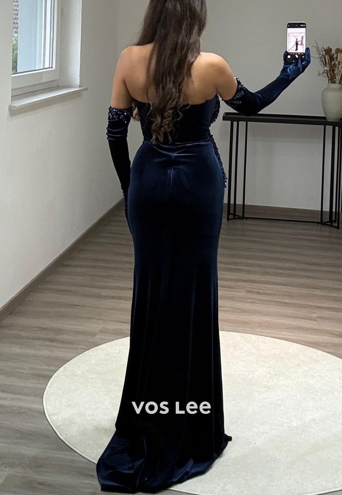 Strapless Velvet Ruched Strapless Pearl Mermaid Long Formal Dresses with Long gloves