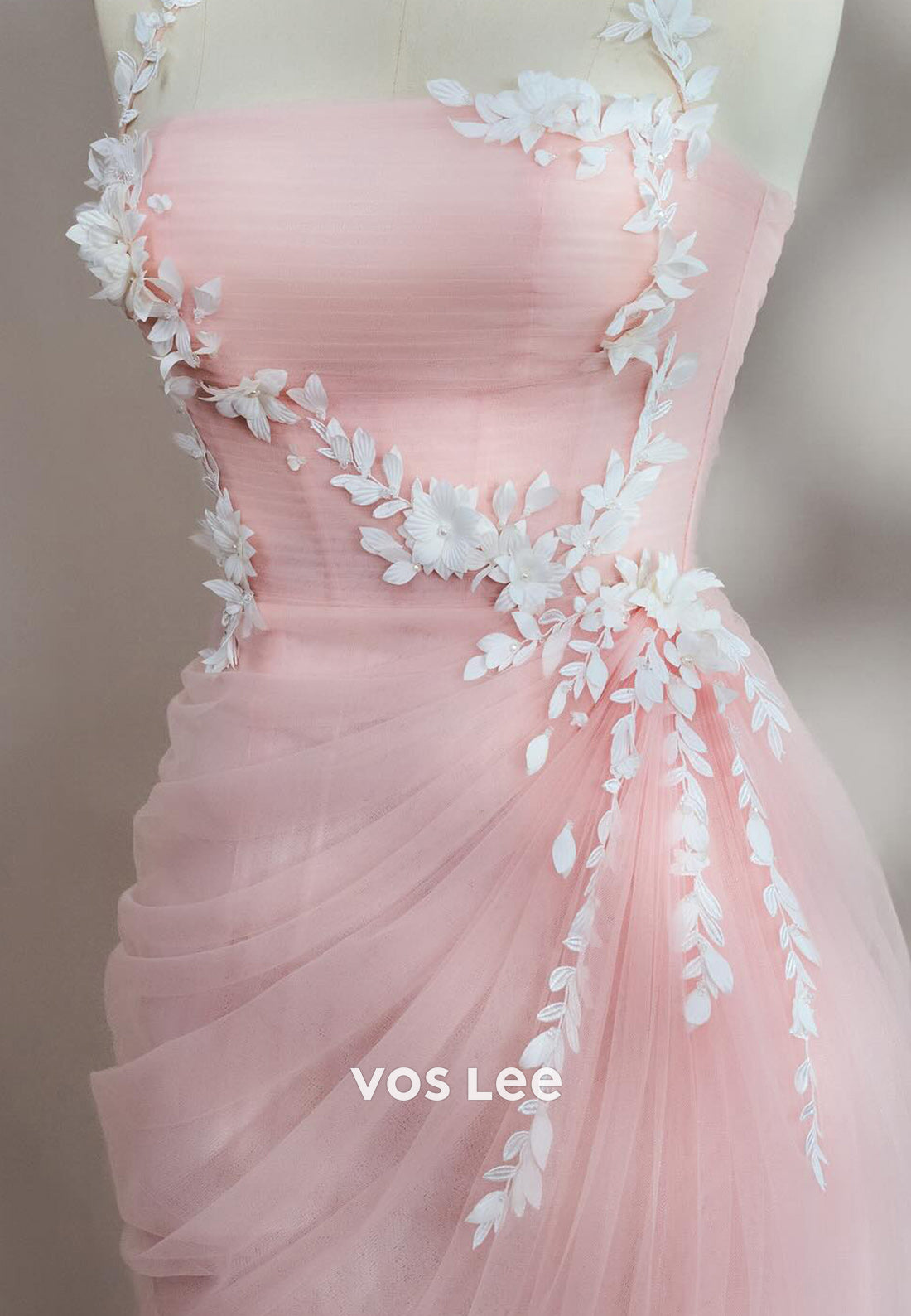 Glamorous & Dramatic Halter Pleated Floral Embossed Mermaid Tulle Party Dresses