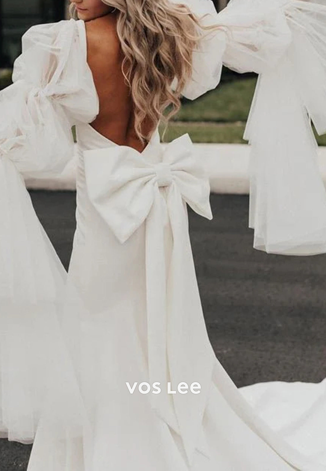 Plunging V Neck Bell Sleeves Bowknot Pleated Mermaid Wedding Dresses with Court Train