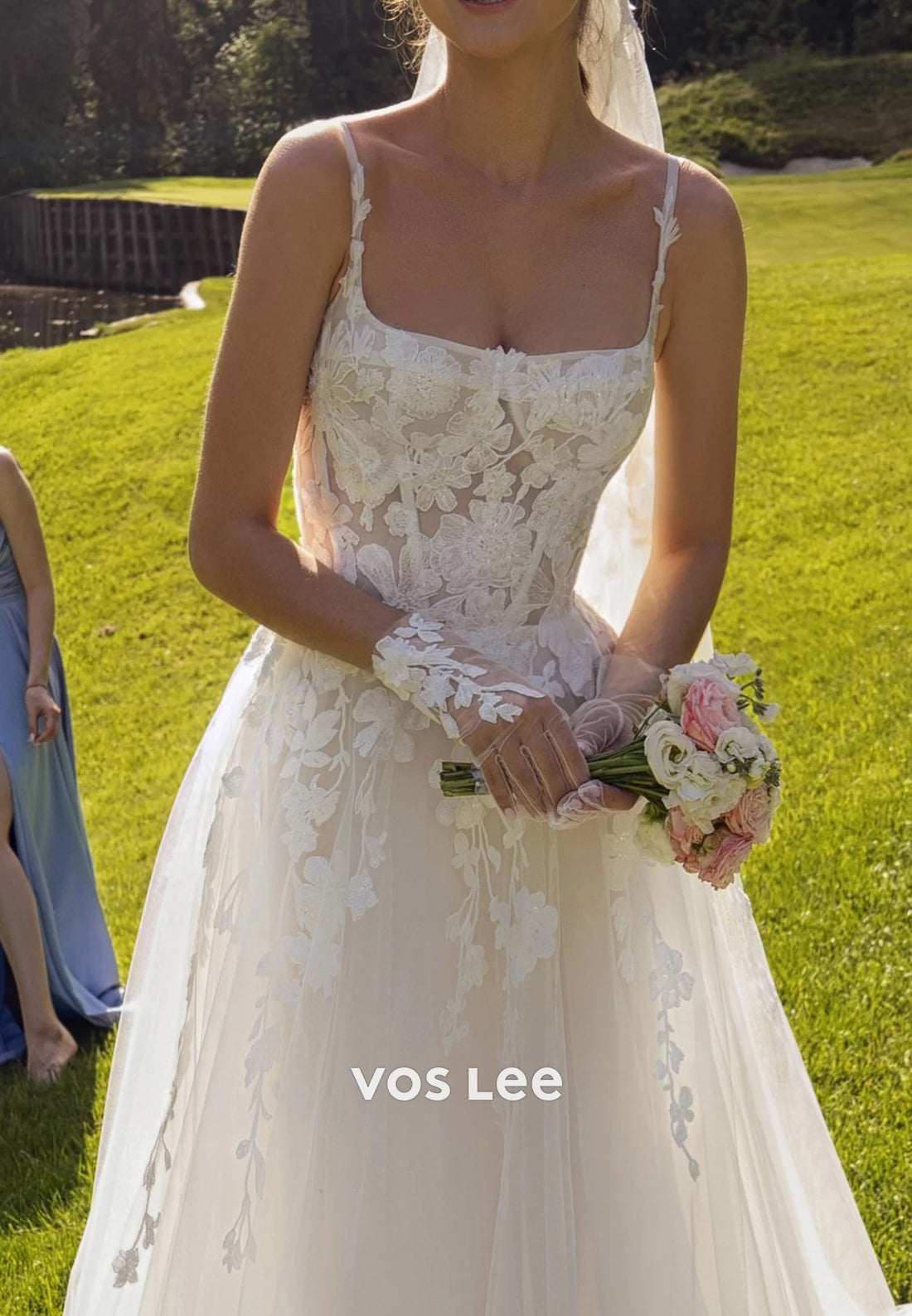 A-Line Spaghetti Straps Square Appliques Lace Beach Wedding Dresses with Court Train