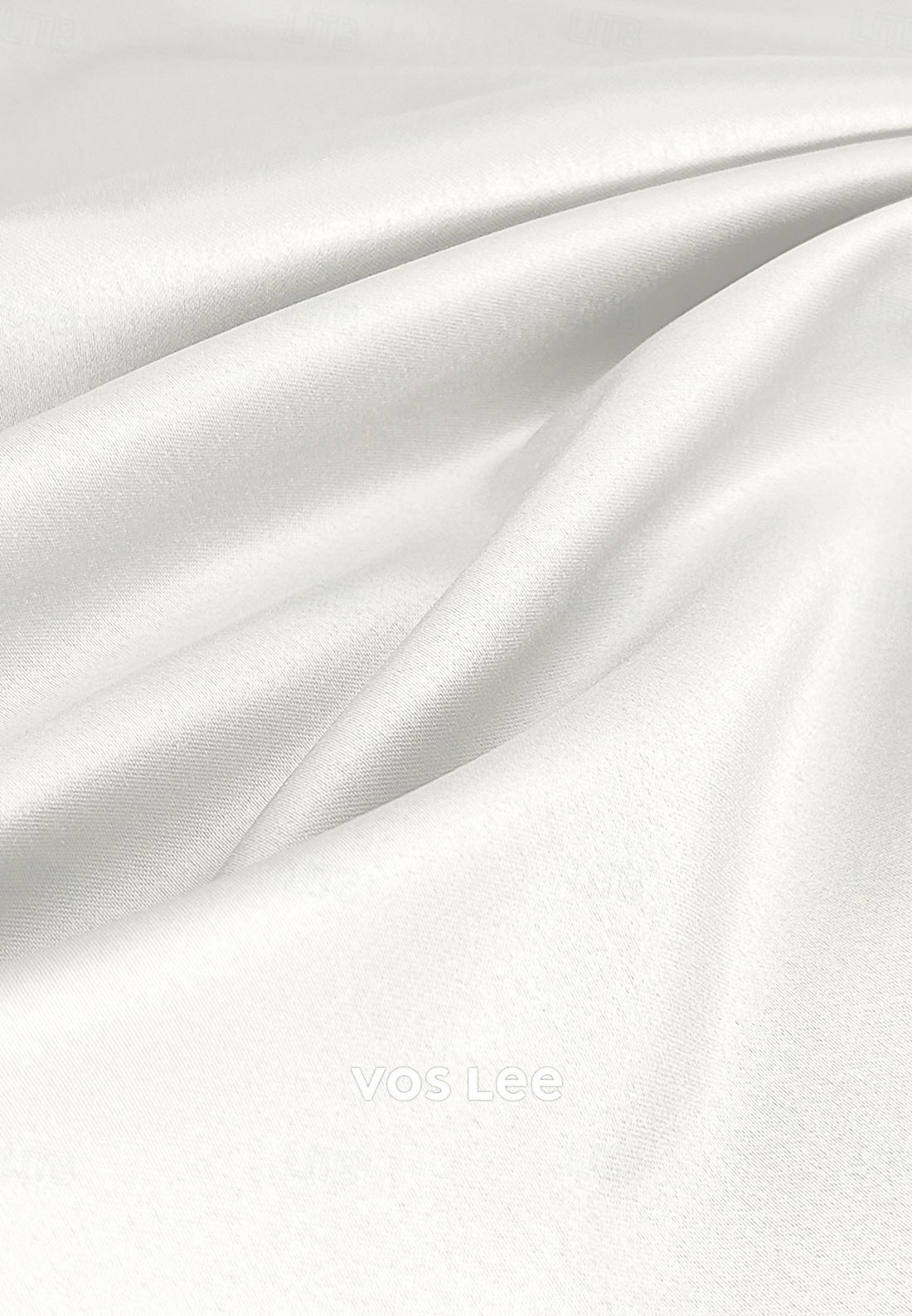 Empire Waist Long Sleeve V Neck Appliqued Tea-Length Mermaid Mother of Bride Dresses