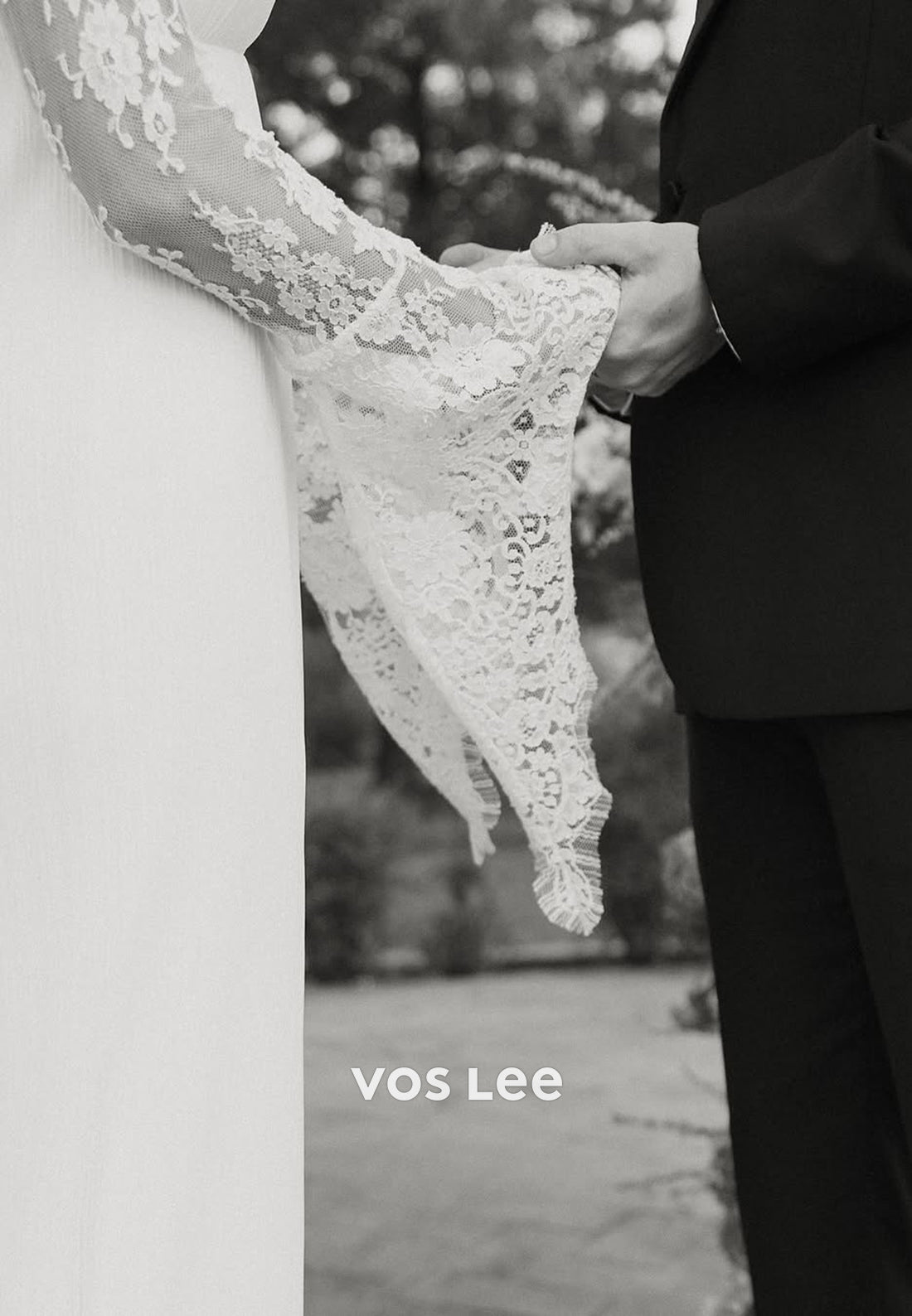 Long Sleeve High Neck Appliques Lace Pleated Sheath Wedding Dresses