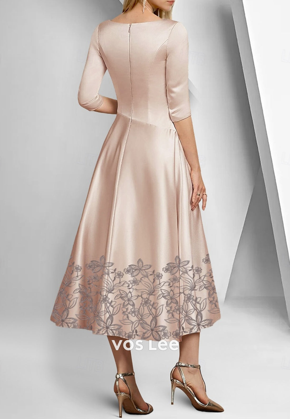 A-Line 3/4 Sleeve Floral Embellished Pleated Mother of Bride Dresses