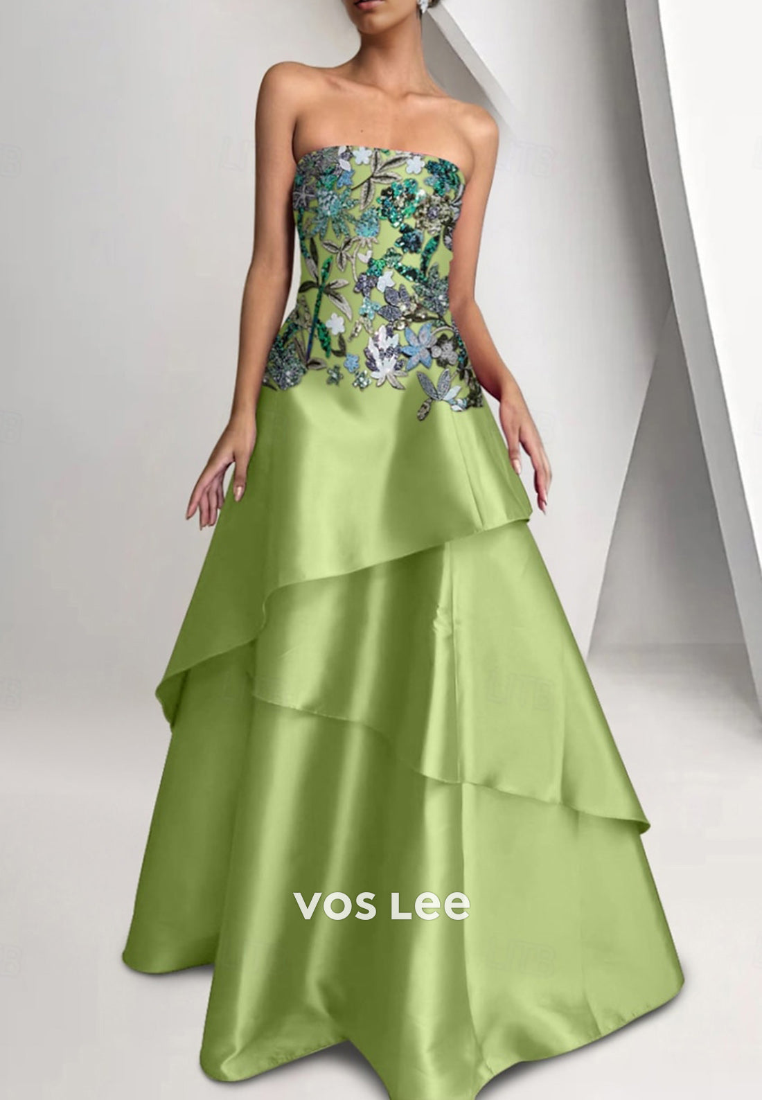 A-Line Strapless Pleated Appliqued Embellished Floor-Length Evening Dresses with Tiered