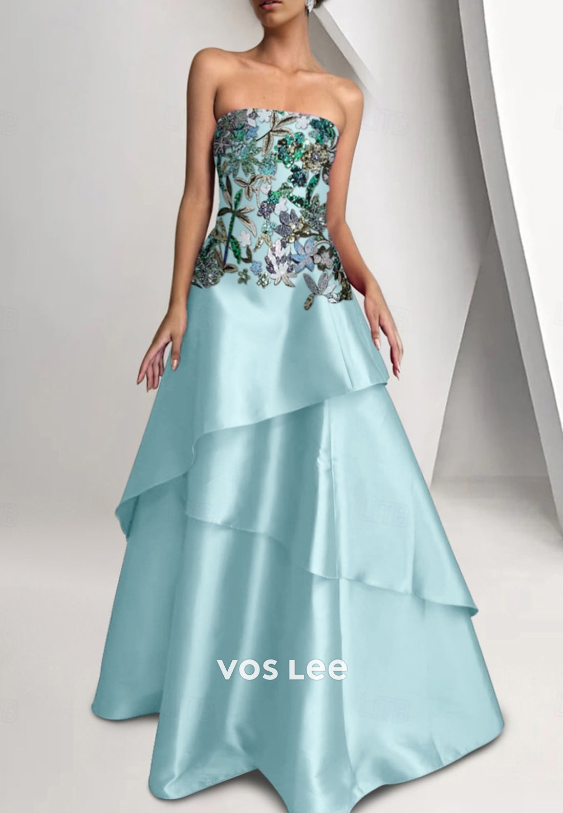 A-Line Strapless Pleated Appliqued Embellished Floor-Length Evening Dresses with Tiered