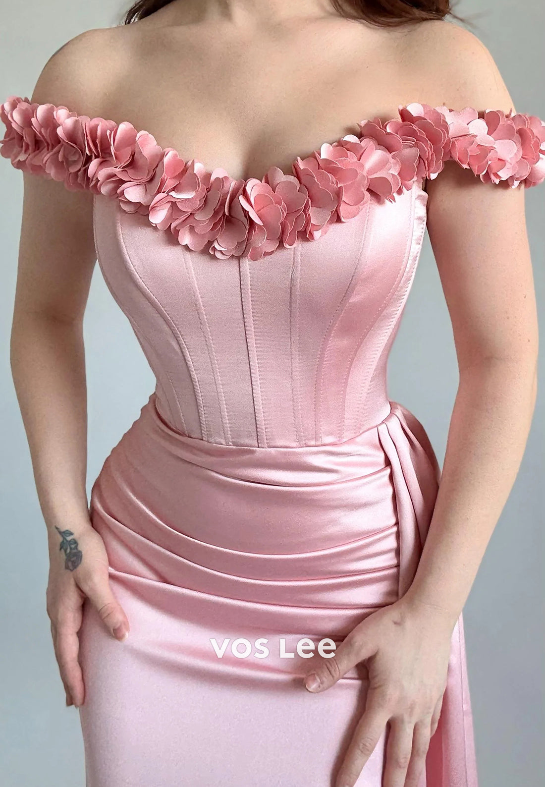 Off the Shoulder Floral Embellished Floor-Length Pleated Mermaid Evening Dresses