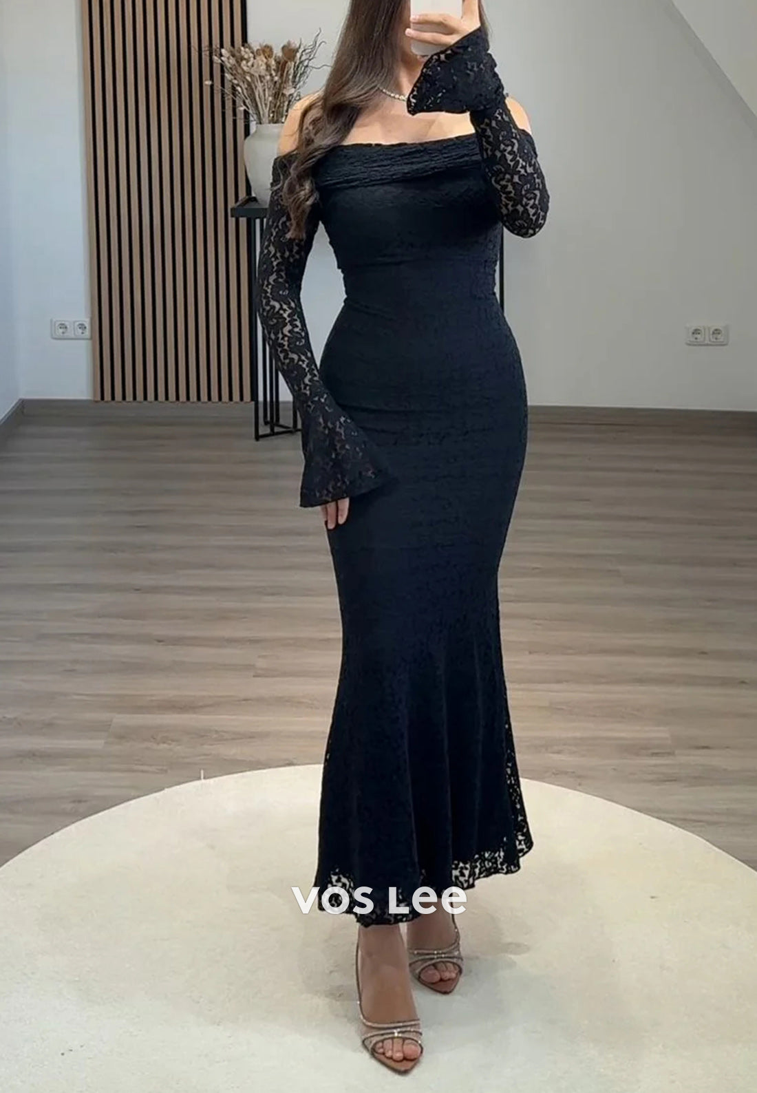 Sexy & Hot Bell Sleeves Off the Shoulder Appliques Lace Pleated Mermaid Evening Dresses
