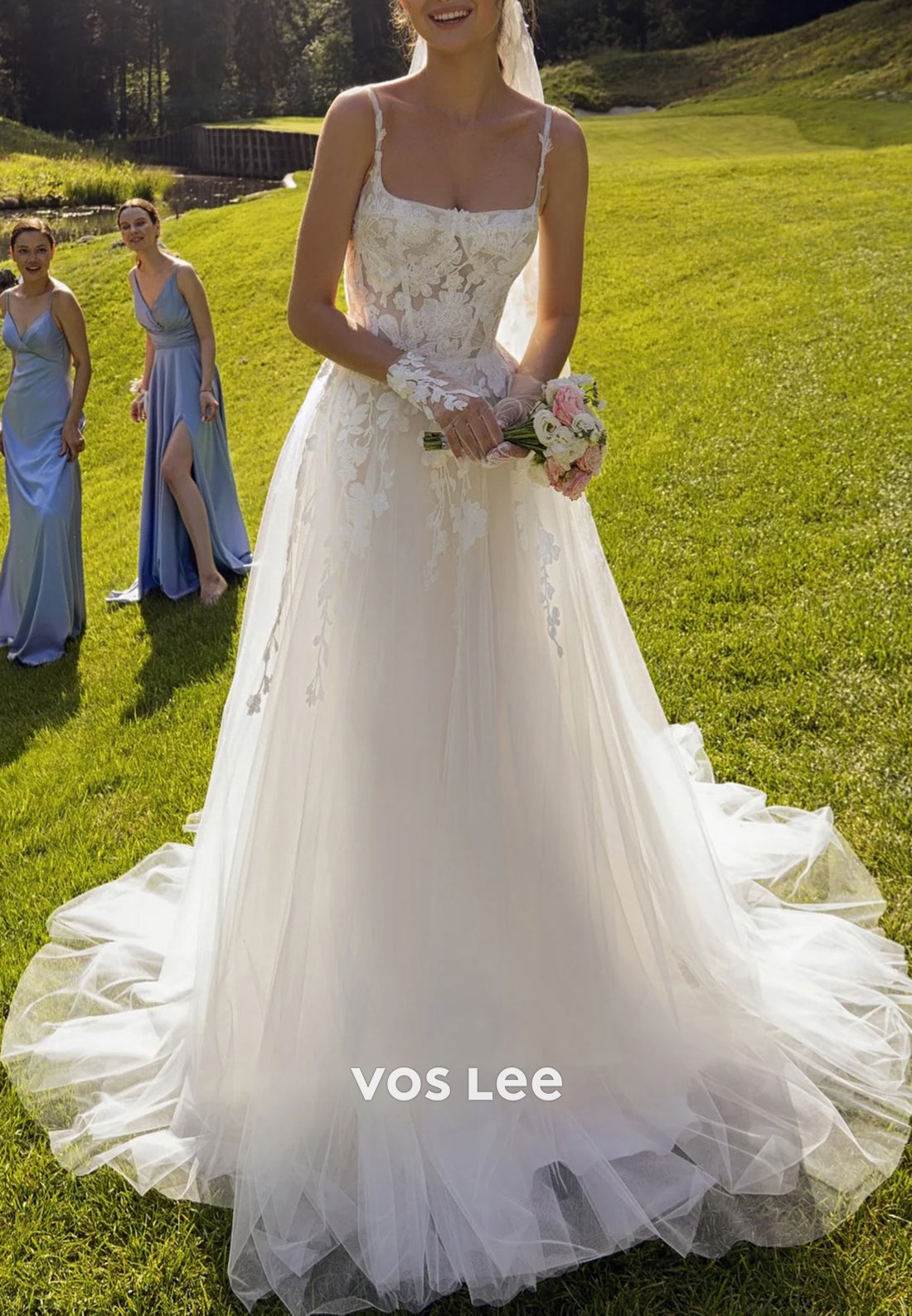 A-Line Spaghetti Straps Square Appliques Lace Beach Wedding Dresses with Court Train