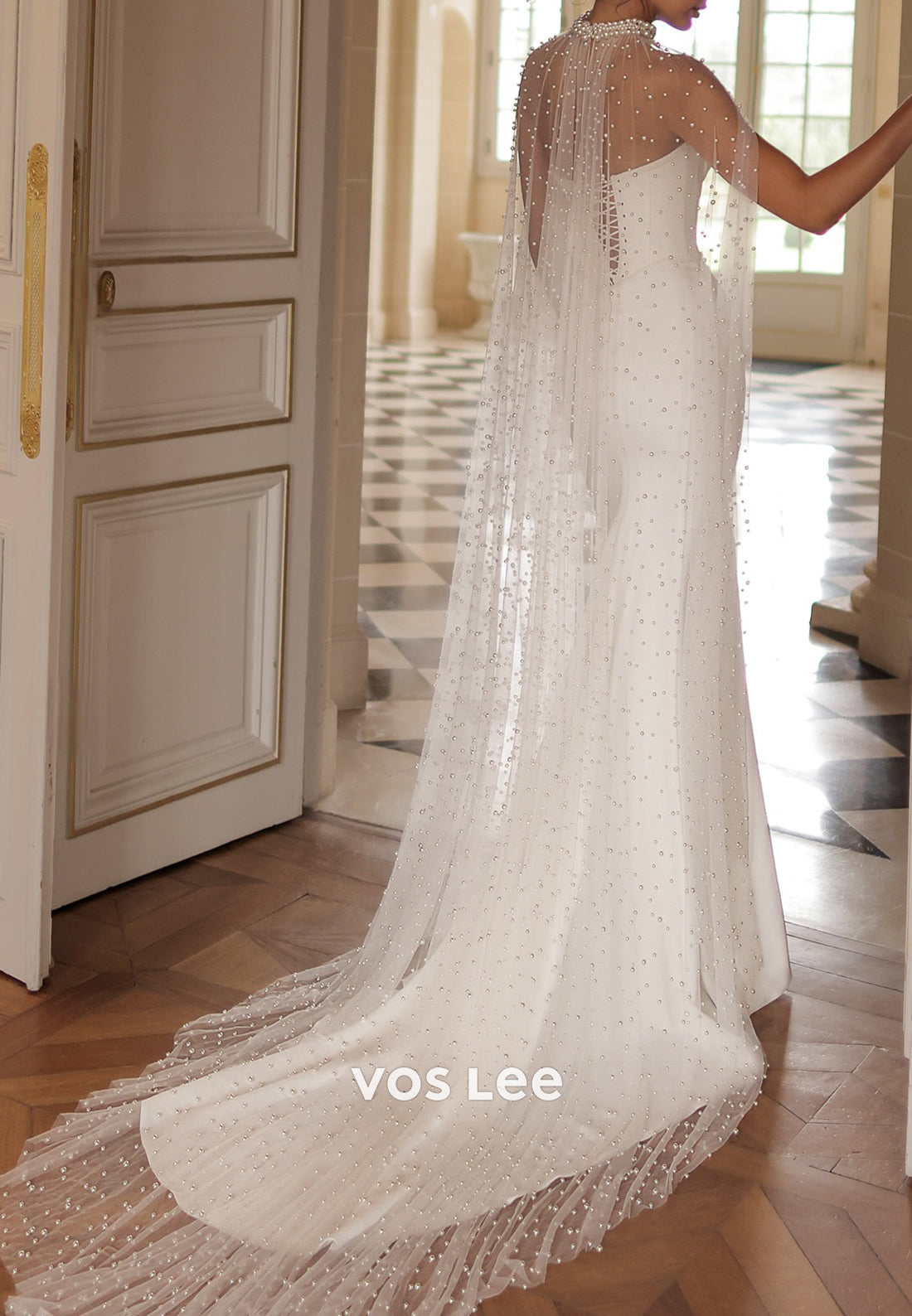 Simple & Casual Strapless Sweetheart Pearls Trumpet Wedding Dresses with Sweep Train