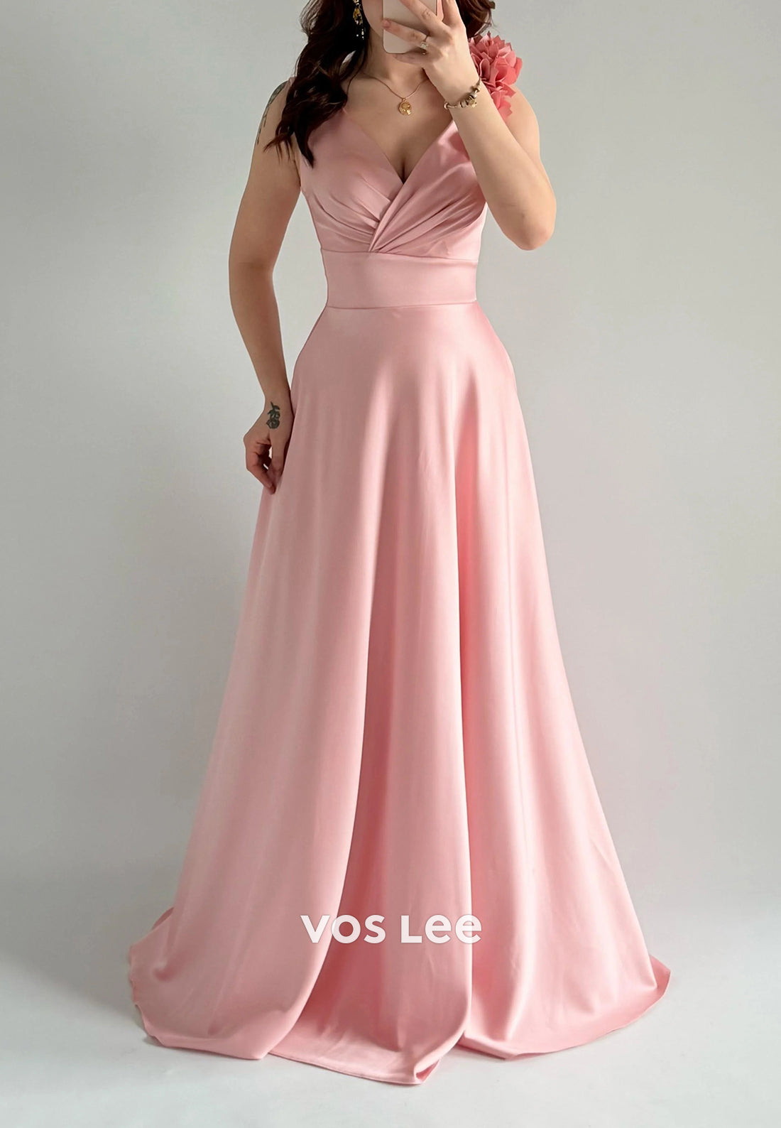 Simple & Classic A-Line V Neck Floral Embellished Pleated Floor-Length Evening Dresses