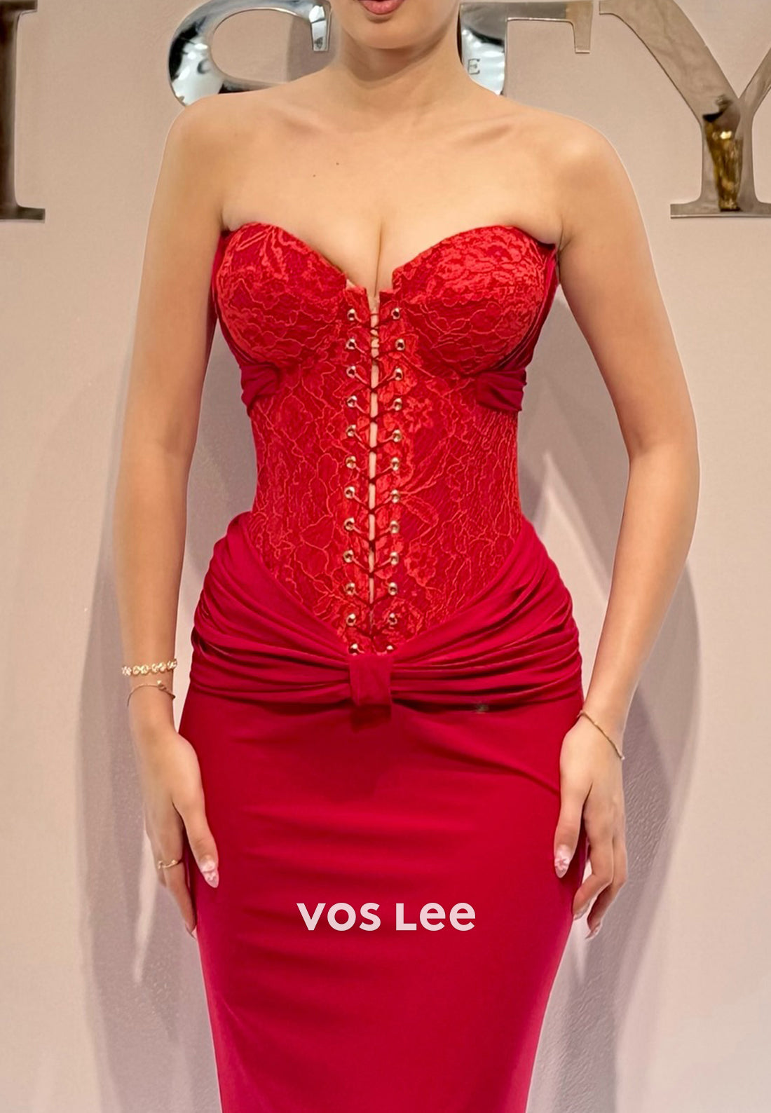 Strapless Sweetheart Appliques Lace Mermaid Evening Dresses with Sweep Train