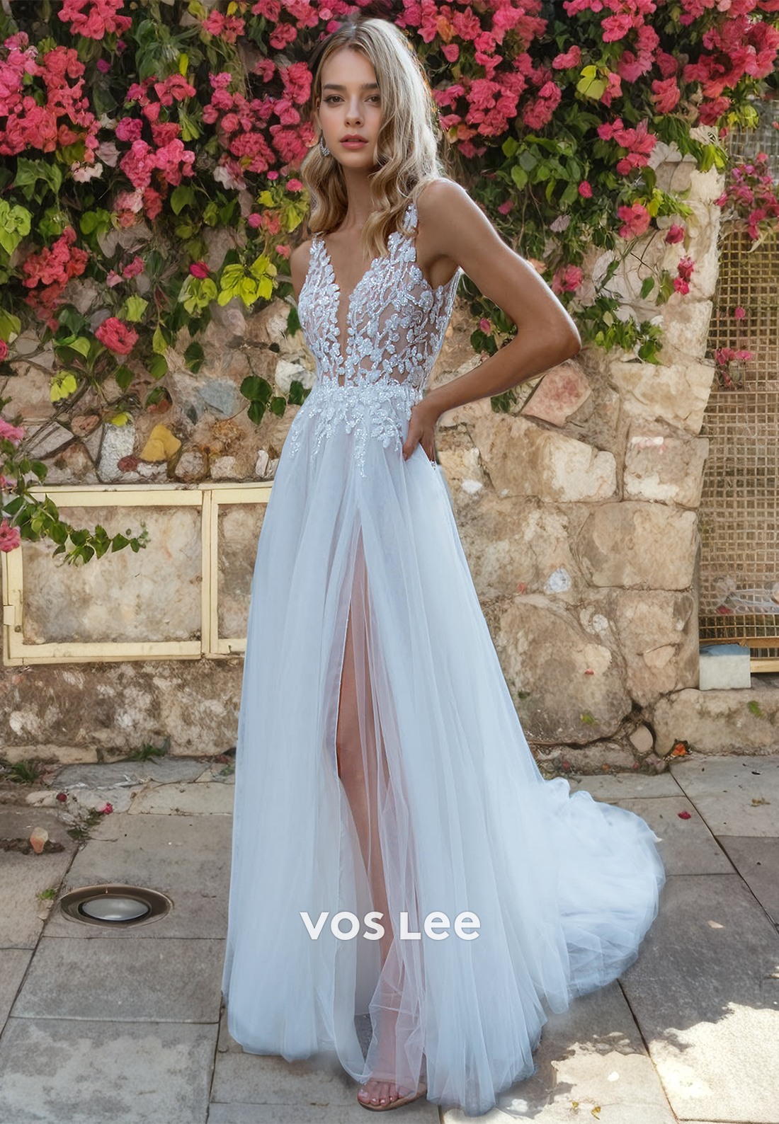Boho A-Line Low-V-Neck Tulle Wedding Dress with High Slit