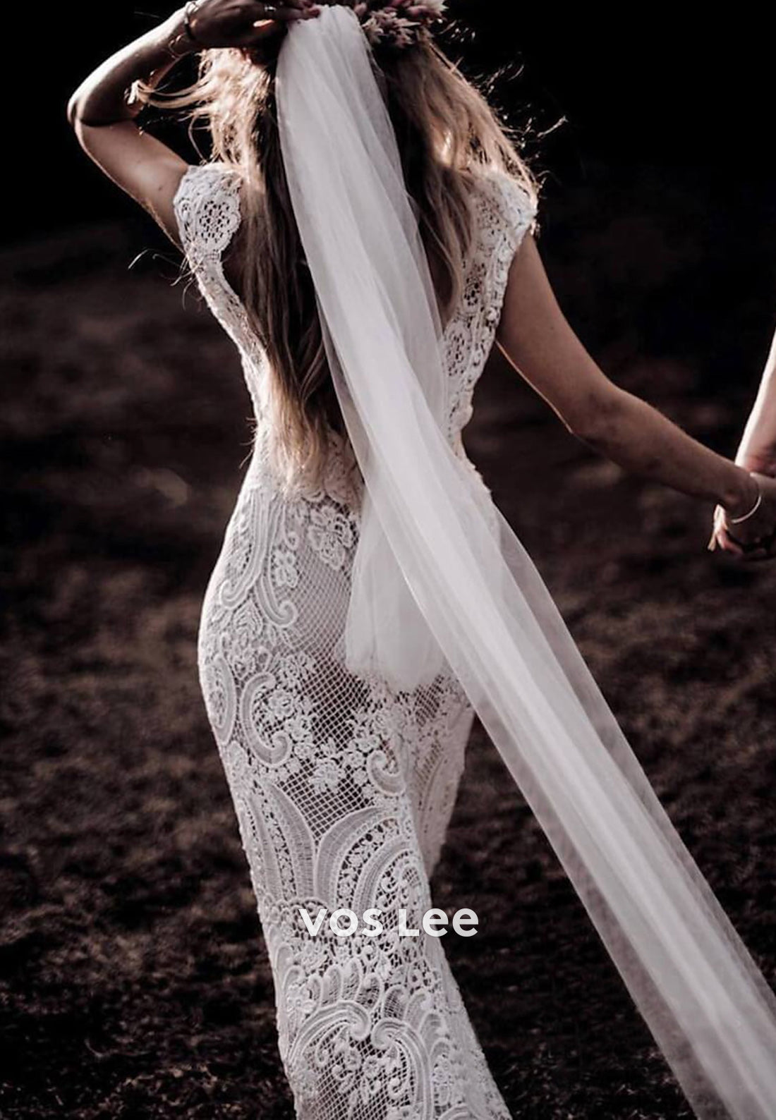 Illusion & Sheer Cap Sleeves Appliques Lace Mermaid Wedding Dresses with Sweep Train