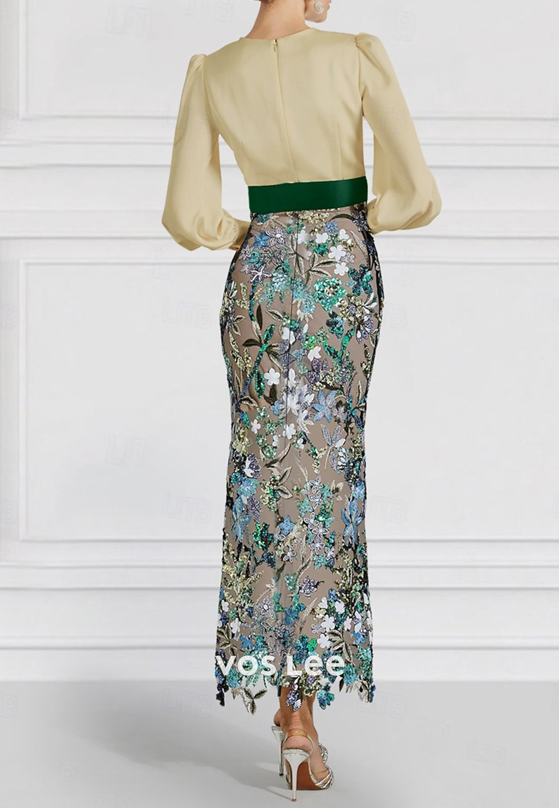 Empire Waist Long Sleeve V Neck Appliqued Tea-Length Mermaid Mother of Bride Dresses