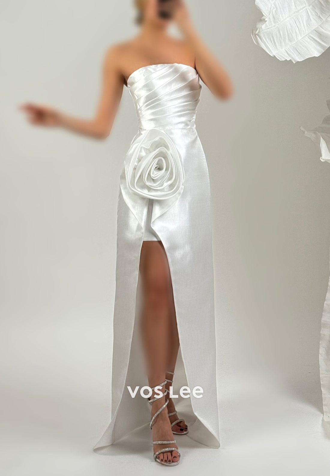 Sparkling Strapless Pleated Flowers Floor-Length Sheath Prom Dresses with High Split