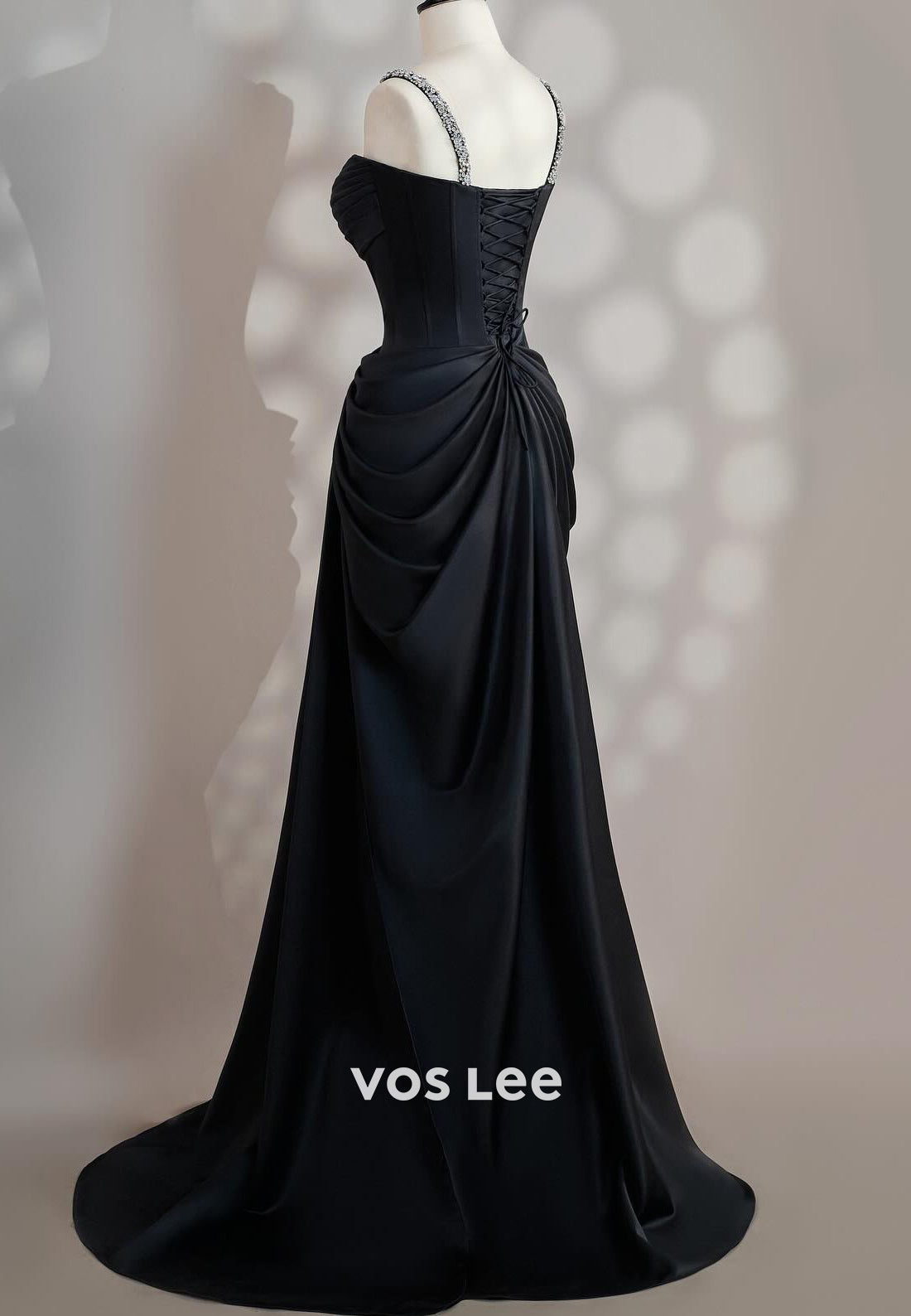 Simple A-Line Rhinestone Spaghetti Straps Pleated Evening Dresses with Court Train