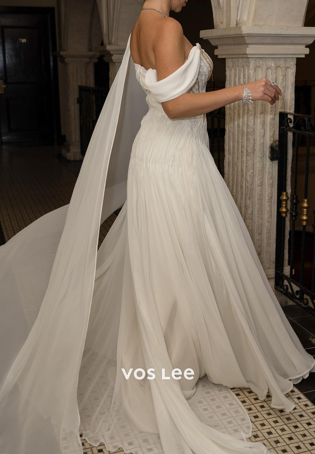 A-Line Sweetheart Beaded Pearl Embellished Evening Dresses with Sweep Train