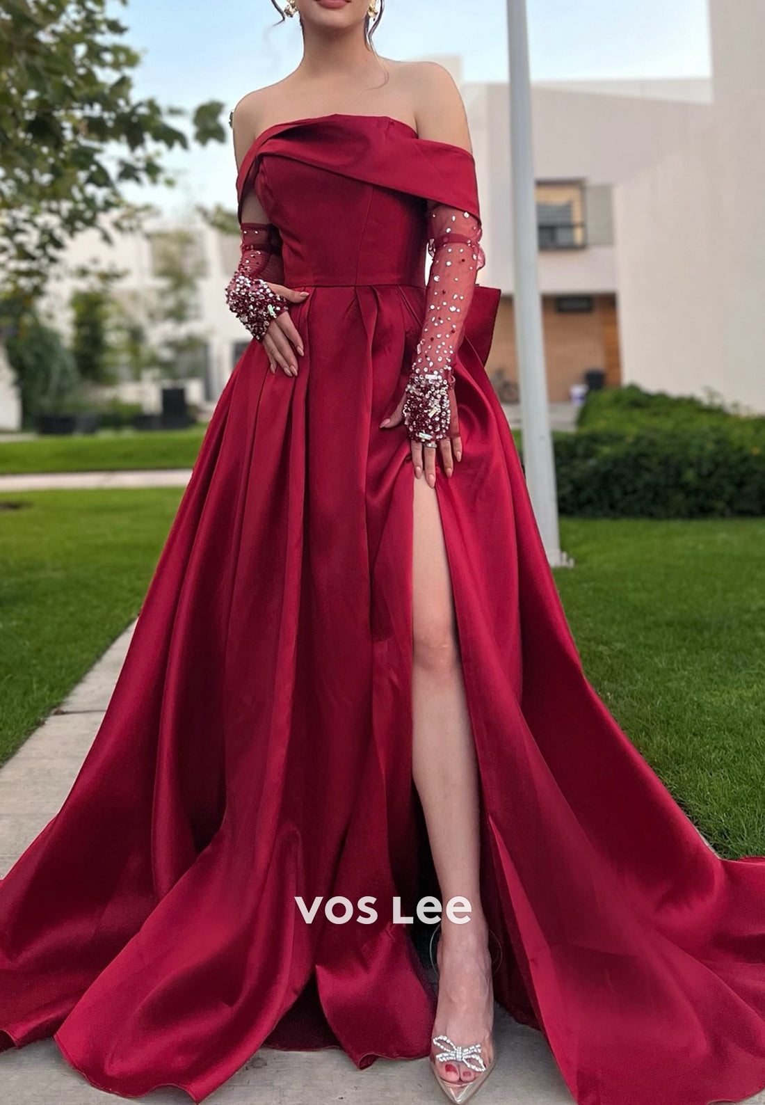 Long Sleeve Off-Shoulder Rhinestone Party Evening Dresses with Court Train with Split