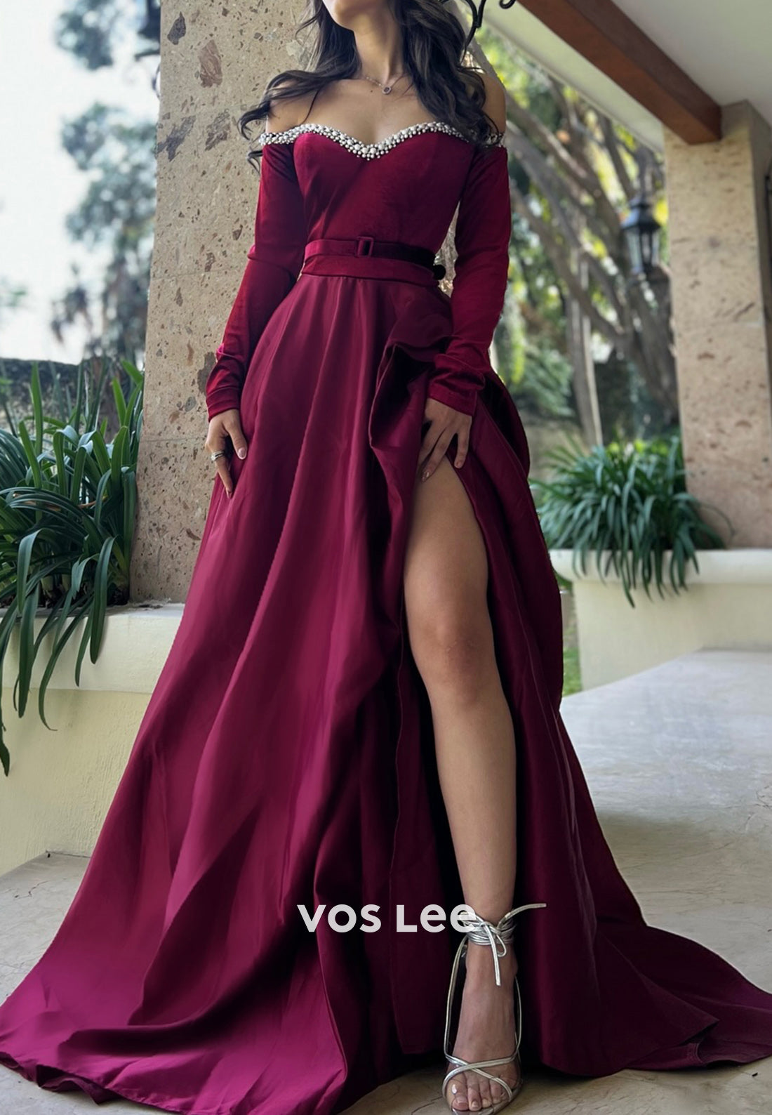Long Sleeves Off-Shoulder Pearls Sweetheart Evening Dresses with High Split
