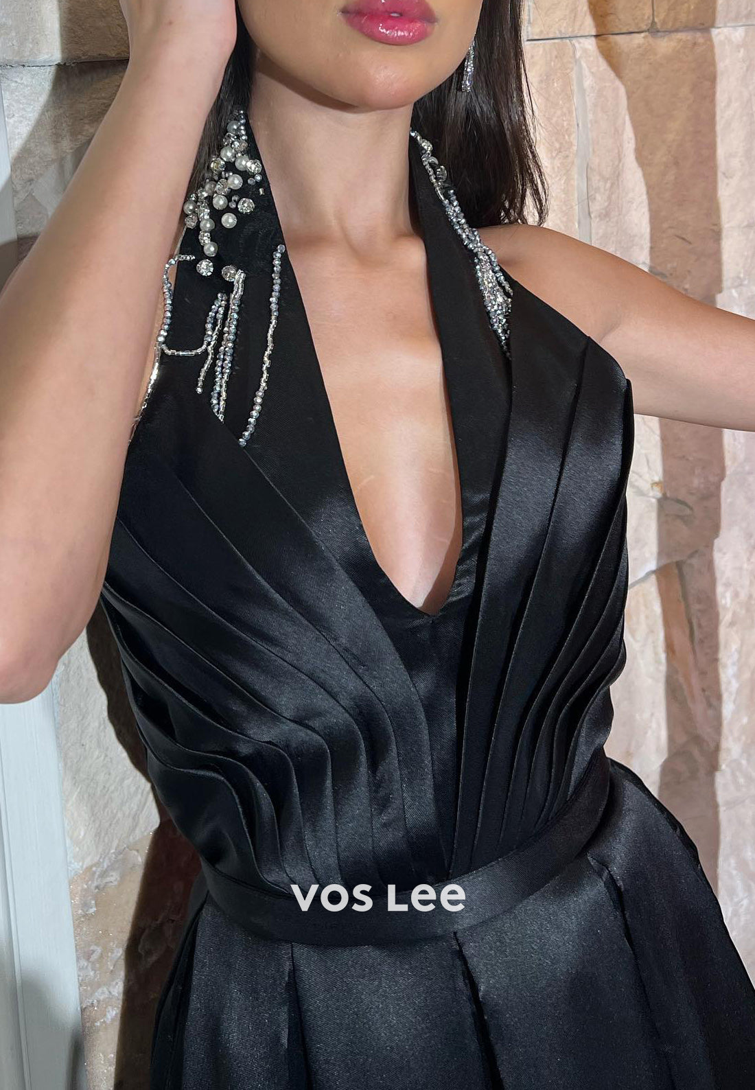 A-Line Halter Rhinestone Beaded Pearls Black Pleated Evening Dresses