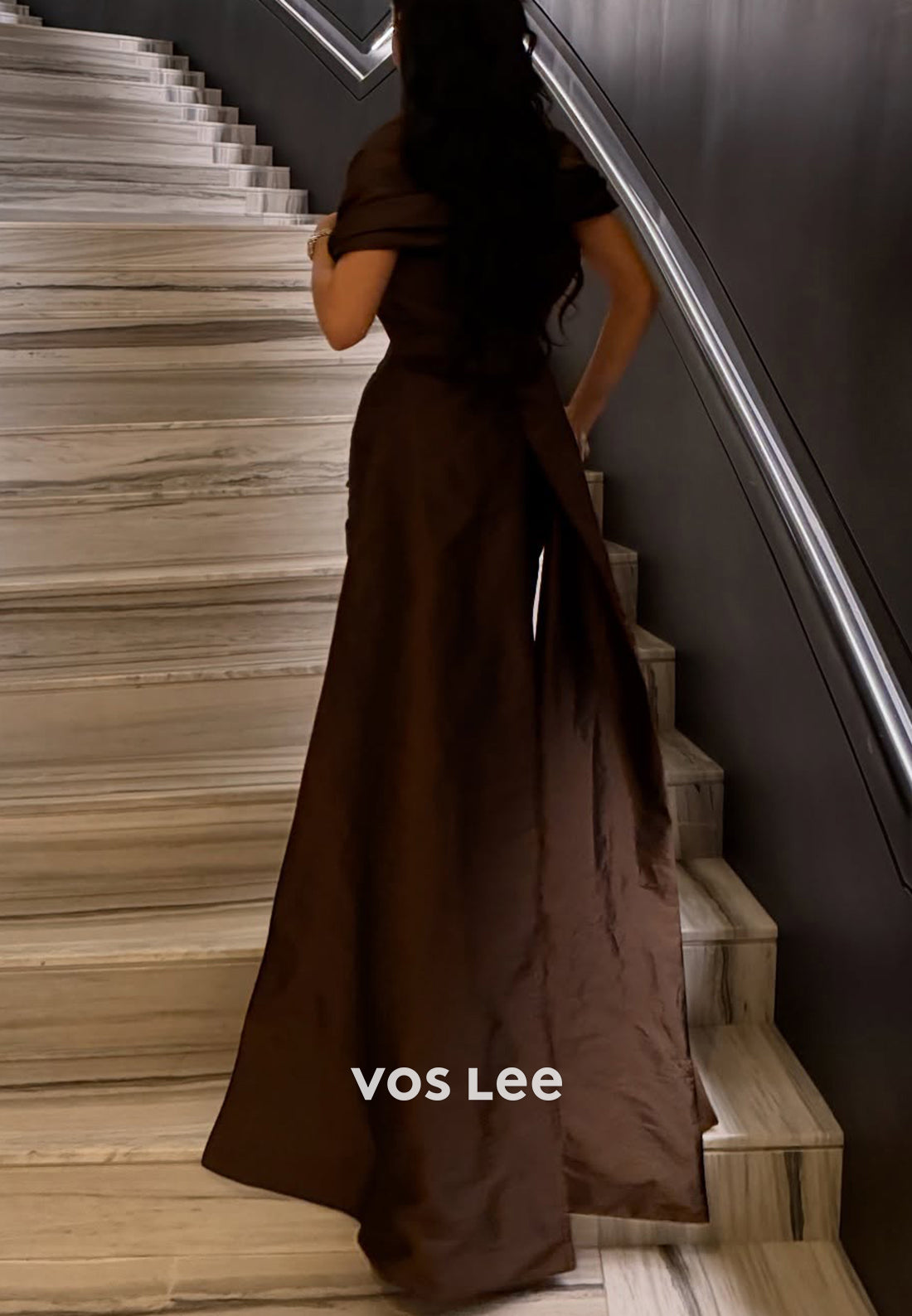 Short Sleeve Sweetheart Rhinestone Embellished Pleated Mermaid Evening Dresses