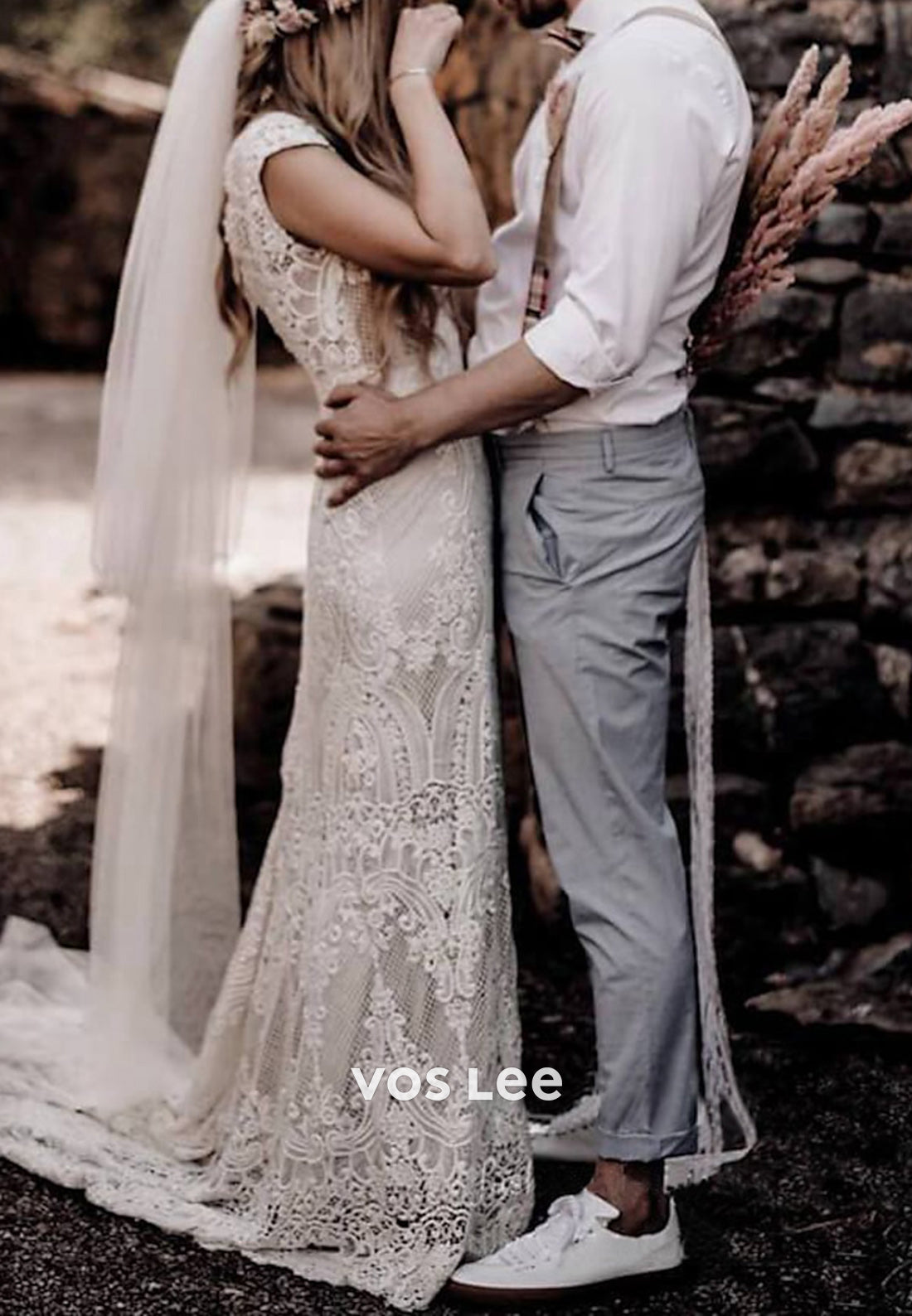 Illusion & Sheer Cap Sleeves Appliques Lace Mermaid Wedding Dresses with Sweep Train