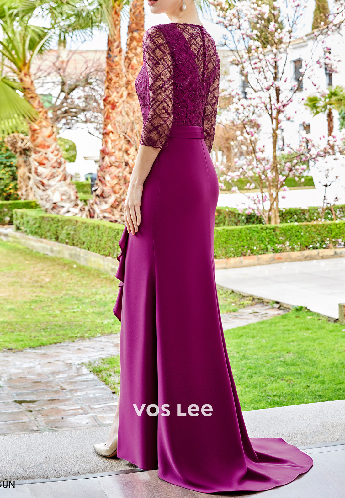 Glamorous 3/4 Sleeve V Neck Lace Appliqued Sheath Mother of Bride Dress with High Split