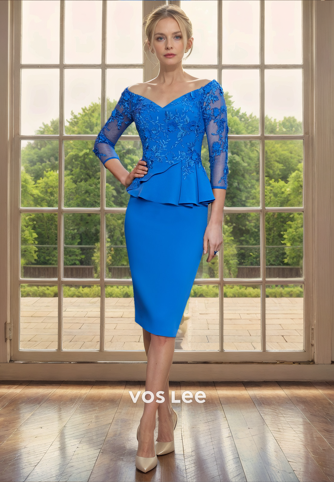 Elegant Coulumn V Neck Long Sleeves Knee Length Lace Appliques Mother of the Bride Dress