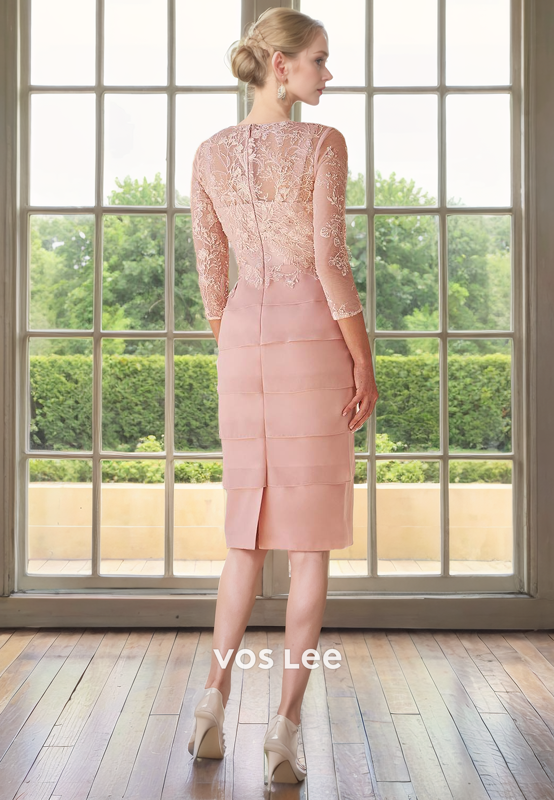 Graceful Column V Neck Long Sleeves Lace Appliques Knee Length Mother of the Bride Dress