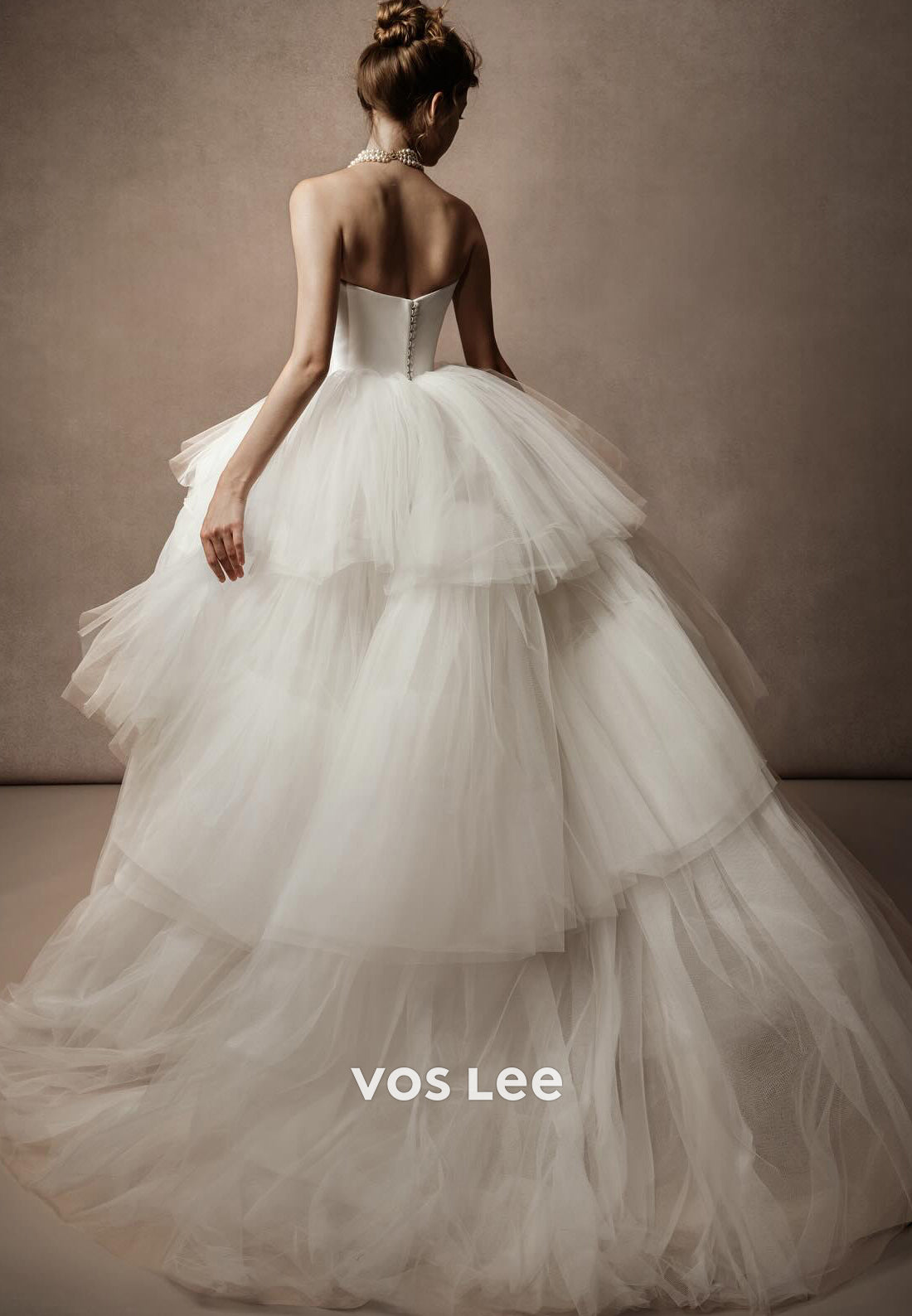 Simple A-Line Strapless Sweetheart Pleated Ball Gown Wedding Dresses with Court Train