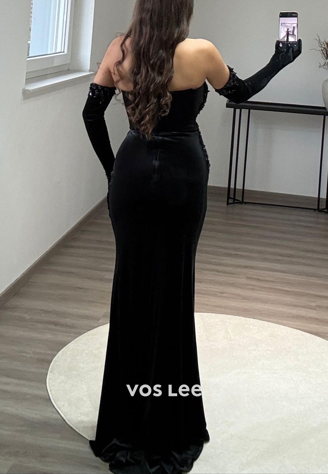 Strapless Velvet Ruched Strapless Pearl Mermaid Long Formal Dresses with Long gloves