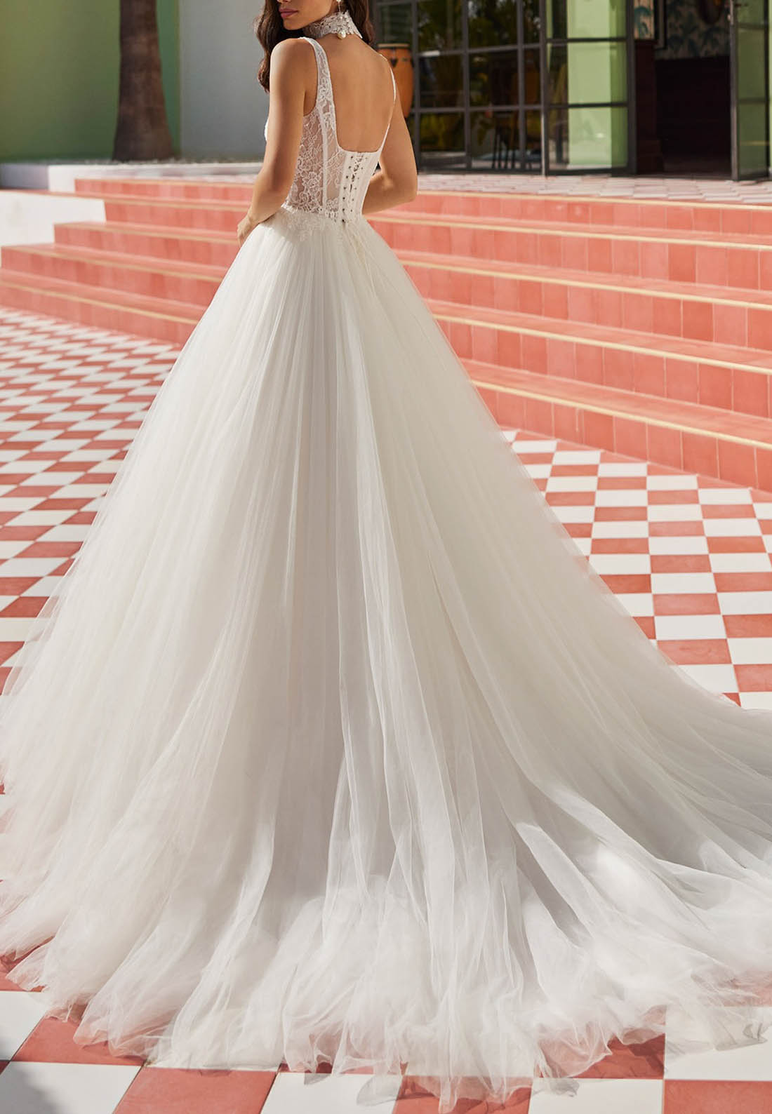 Spaghetti Straps Square Corset Tulle Wedding Dress
