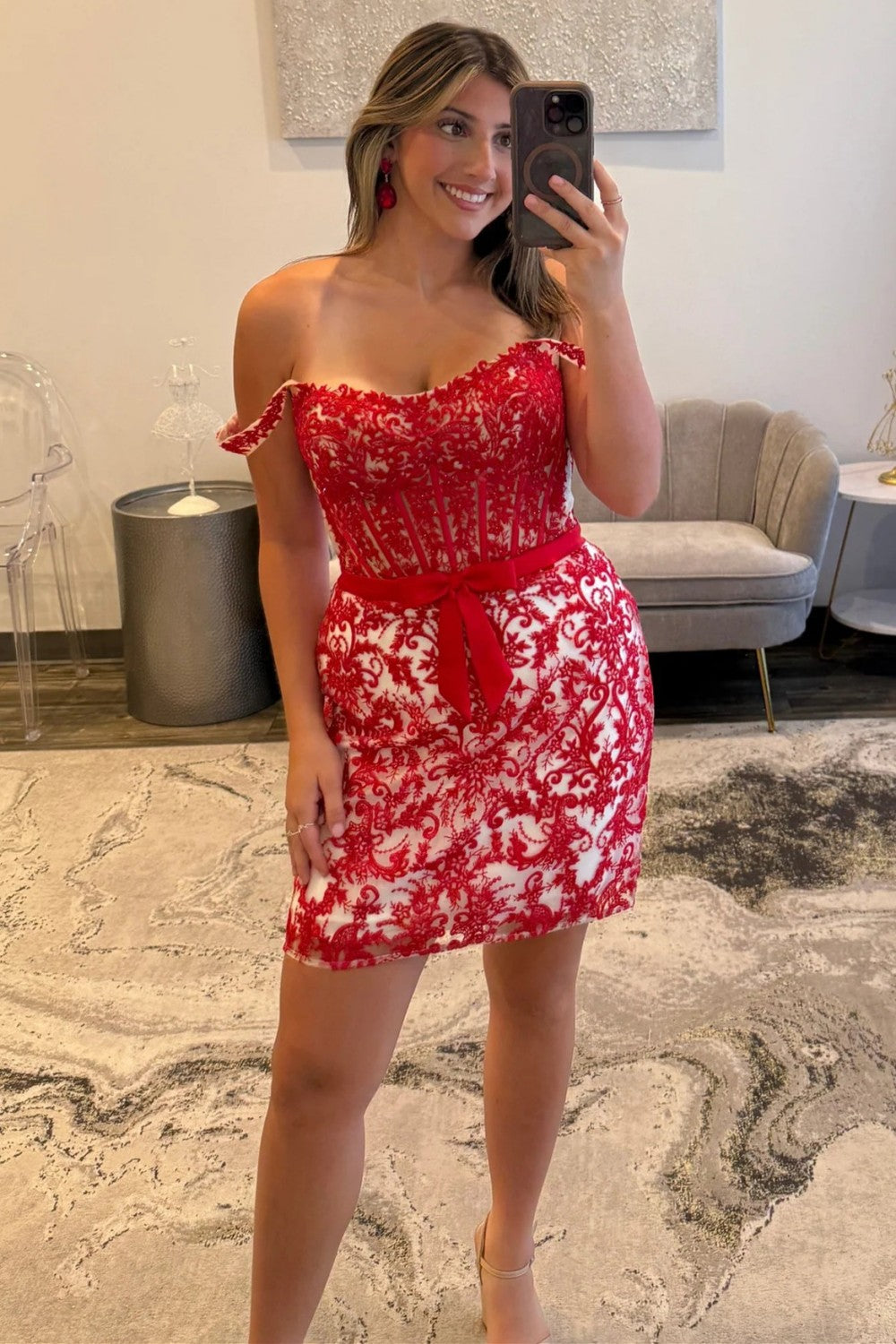 Elegant Off-Shoulder Lace Bodycon Homecoming Dress with Bow Waist