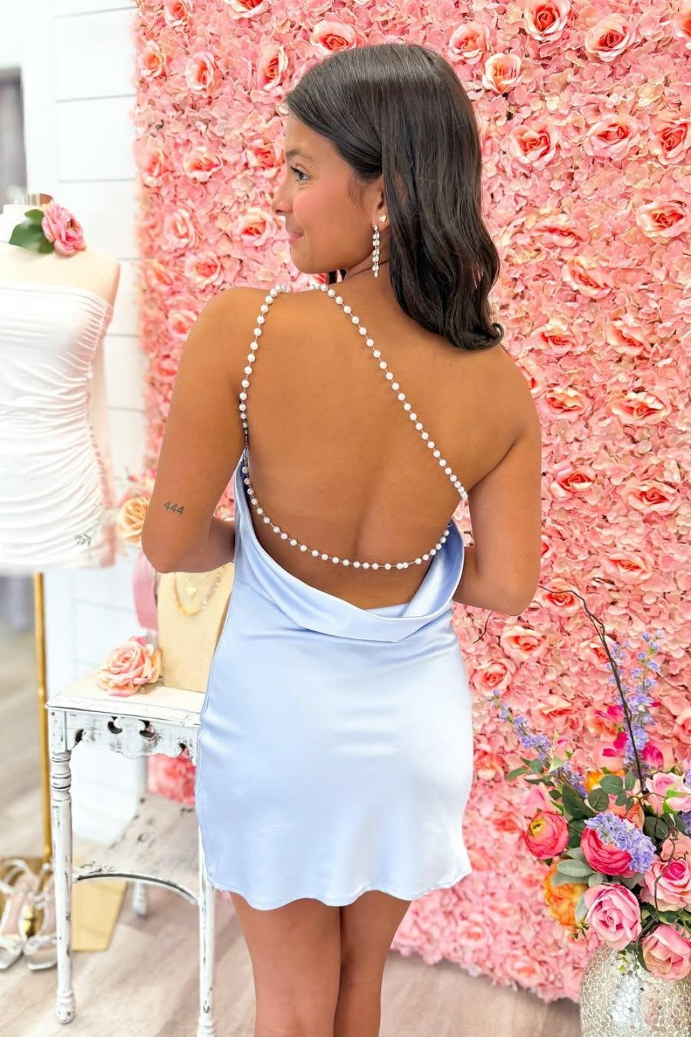 Fashionable Sheath One Shoulder Light Blue Short Homecoming Dress with Pearls