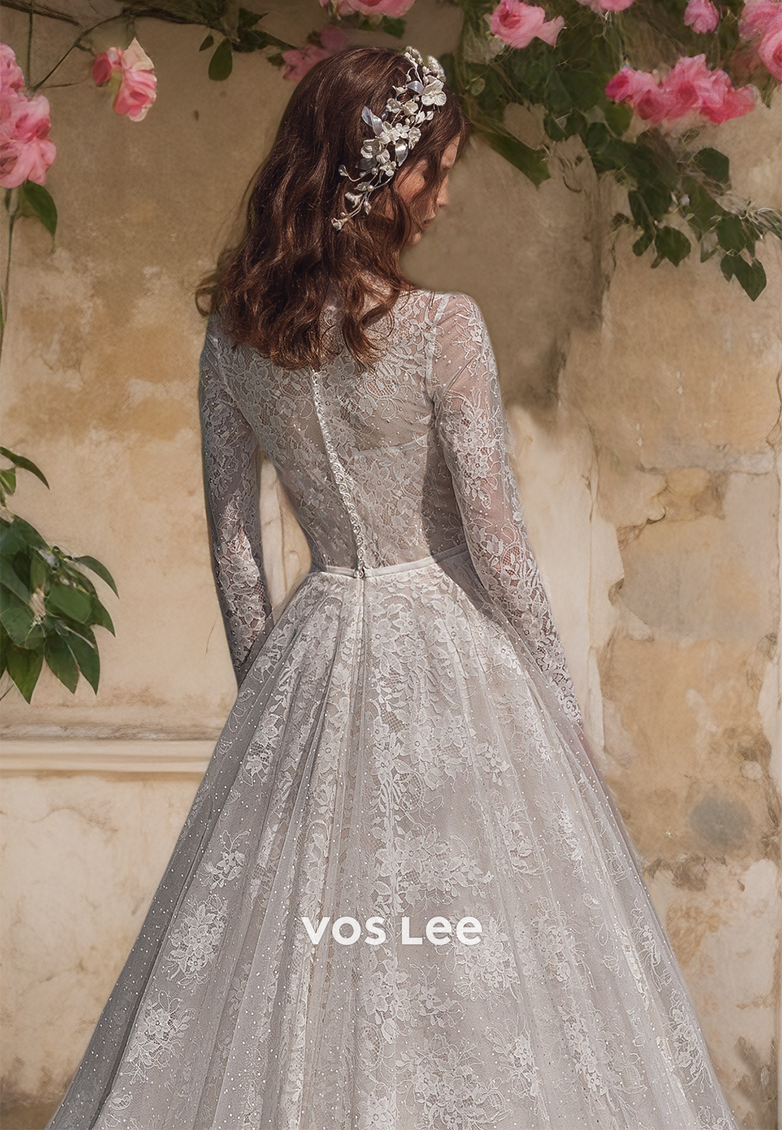 Vintage A-Line Lace Full Sleeves Wedding Dress Floor Length O Neck Sweep Train Bridal Dresses